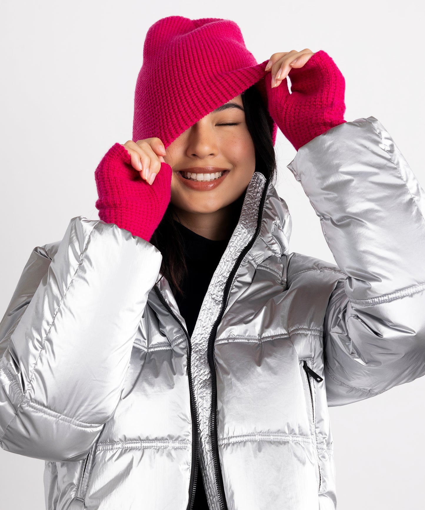 Wool/Cashmere Waffle Beanie in color Electric Pink