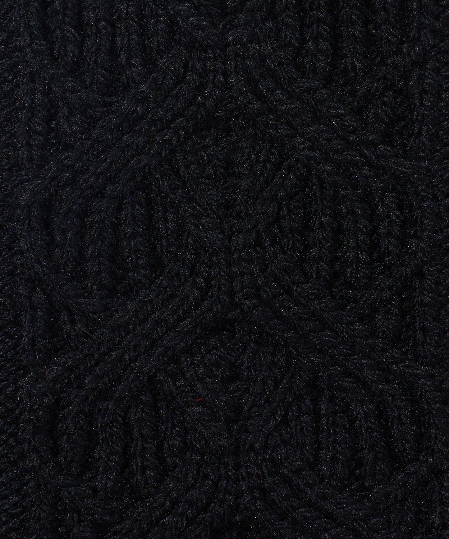 Loopy Cable Handwarmer in color Black