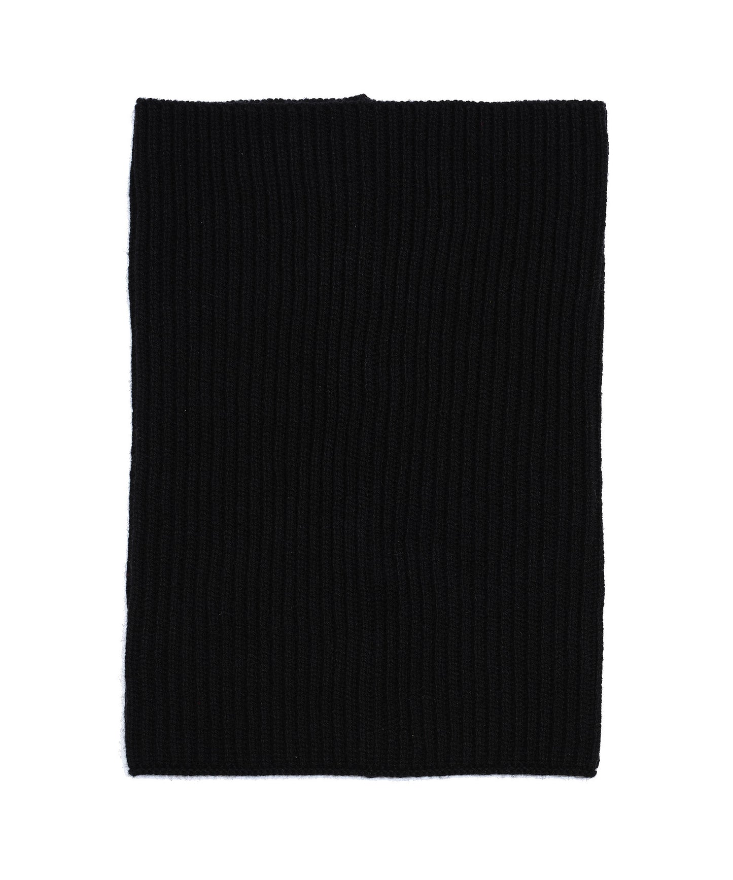 Perfect Ribbed Neck Warmer in color Black