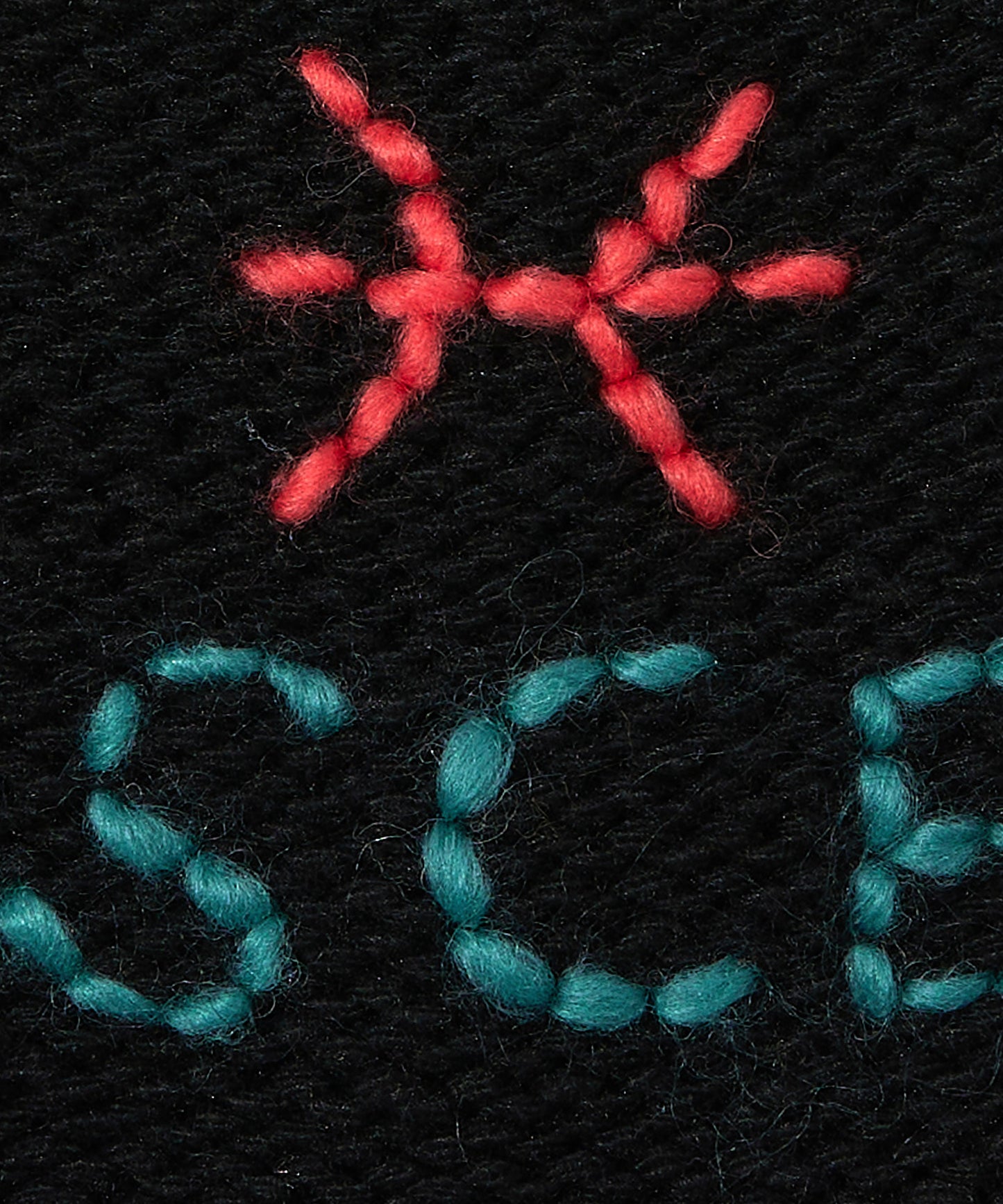 Horoscope Beanie in color Pisces