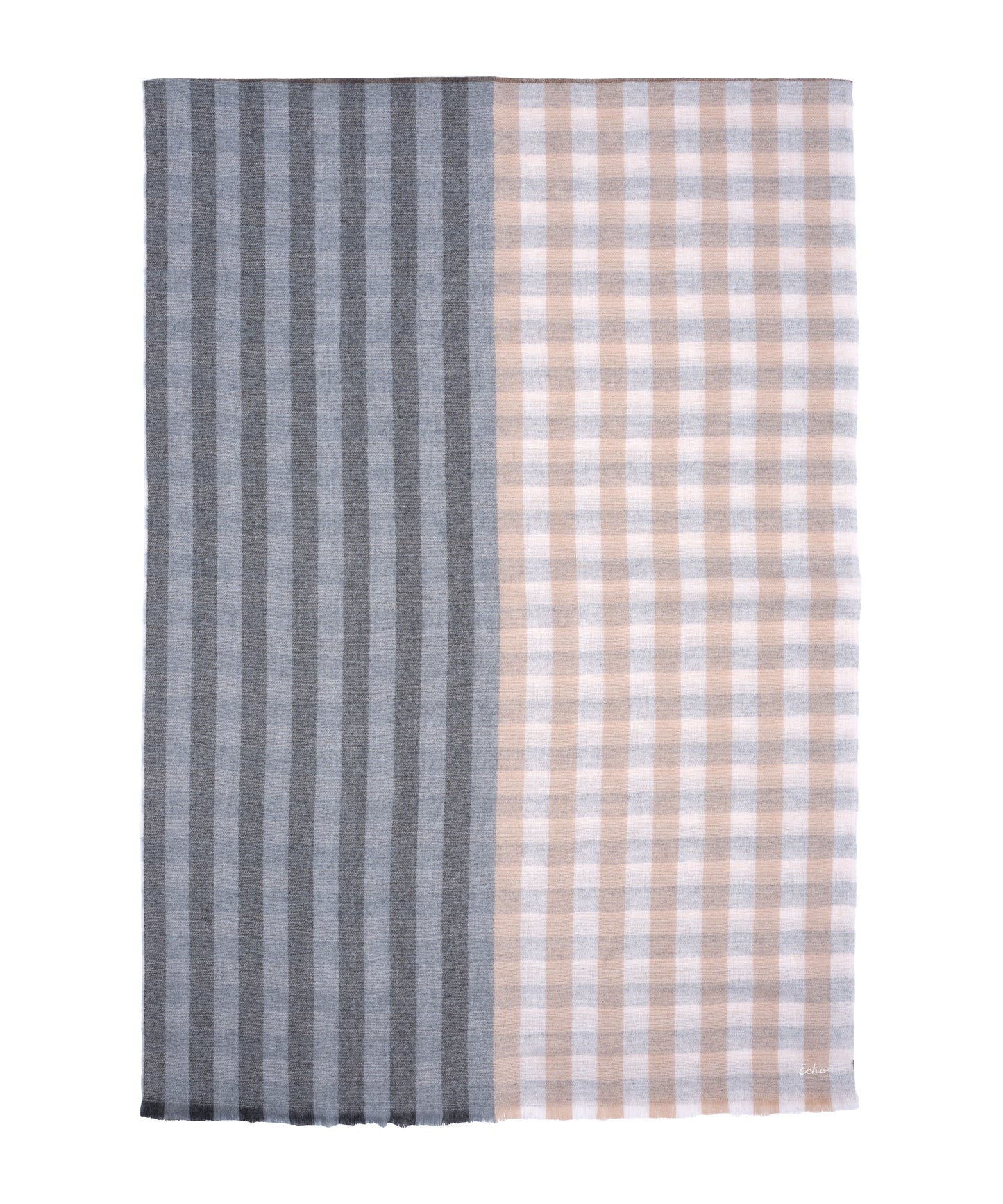 Quarter Check Wrap in color heather grey