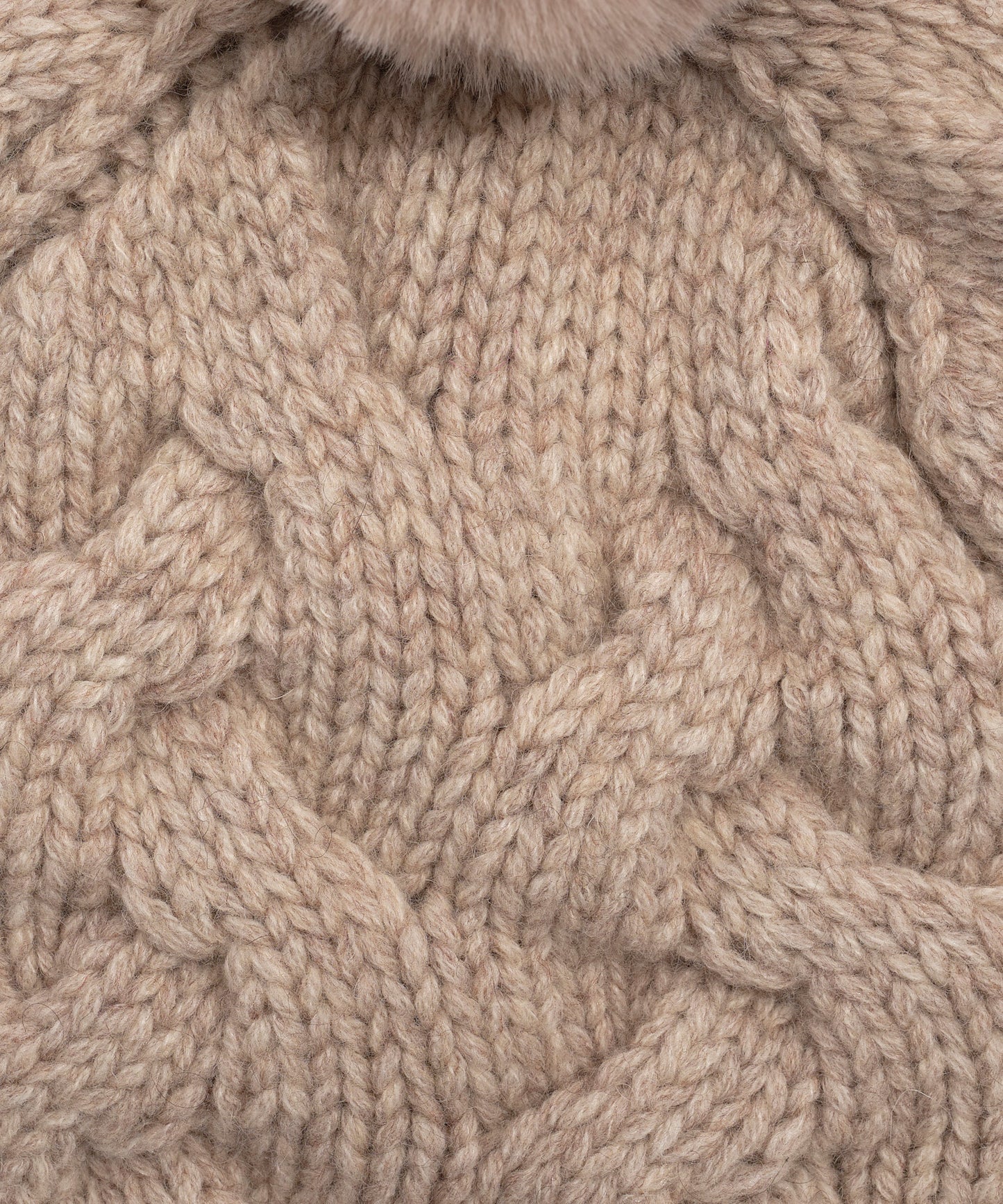 Park Cable Beanie in color farro heather
