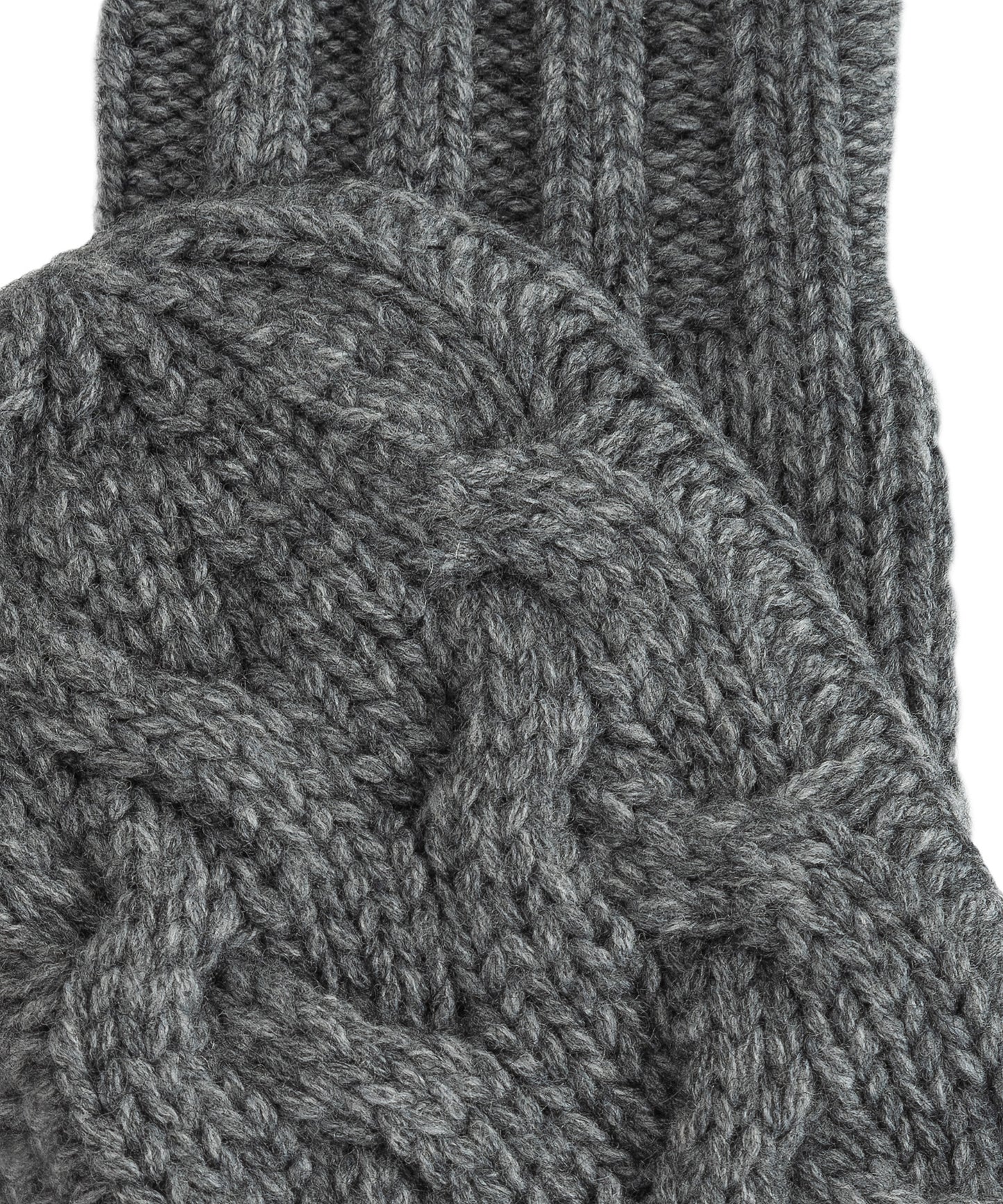 Park Cable Mitten in color dark grey