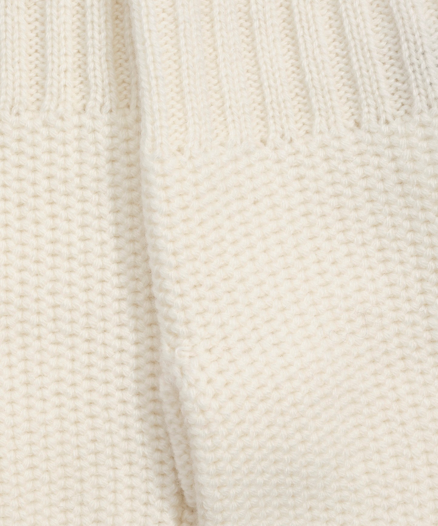 The Crosby Handwarmer in color vanilla