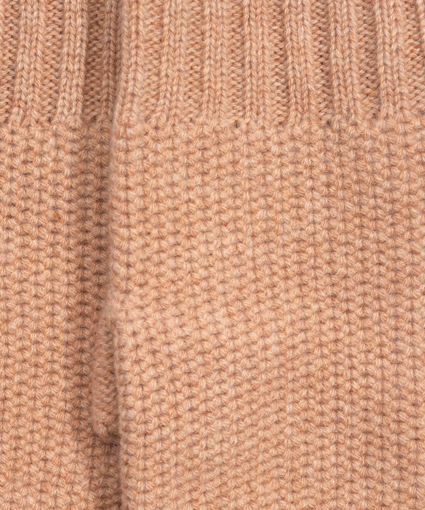 The Crosby Handwarmer in color chai