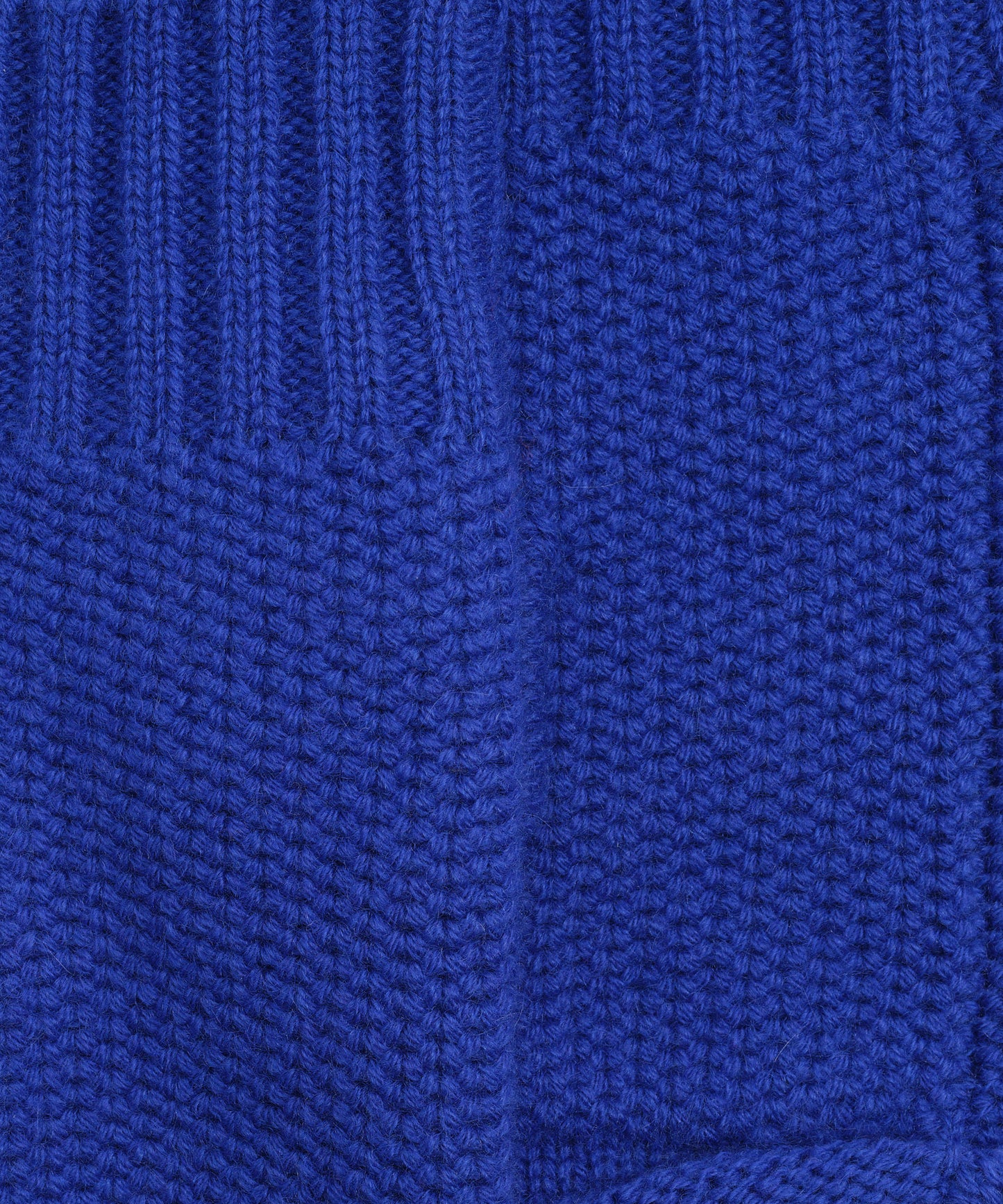 The Crosby Handwarmer in color abyss blue