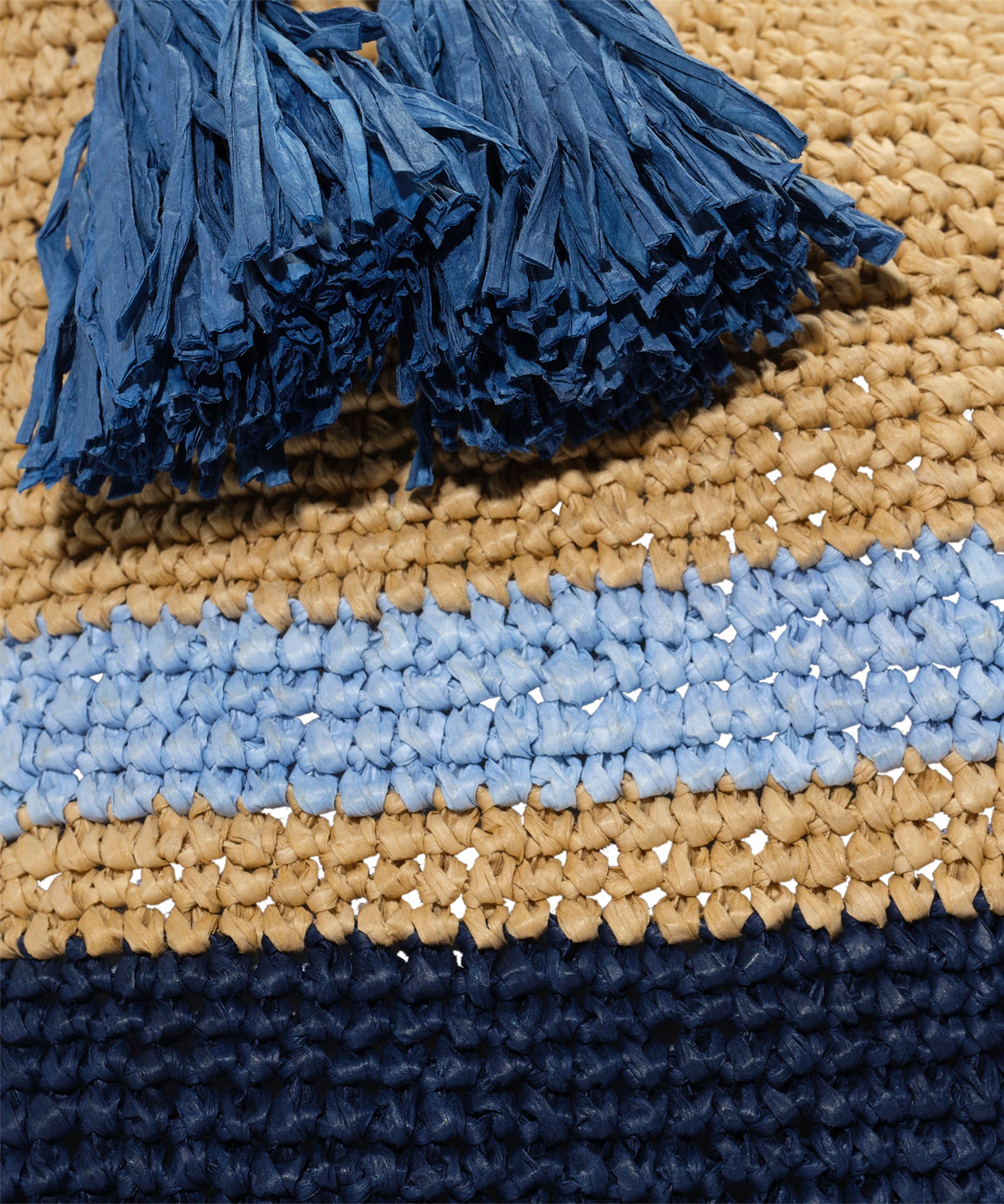 Tropic Stripe Clutch in color Natural/Navy