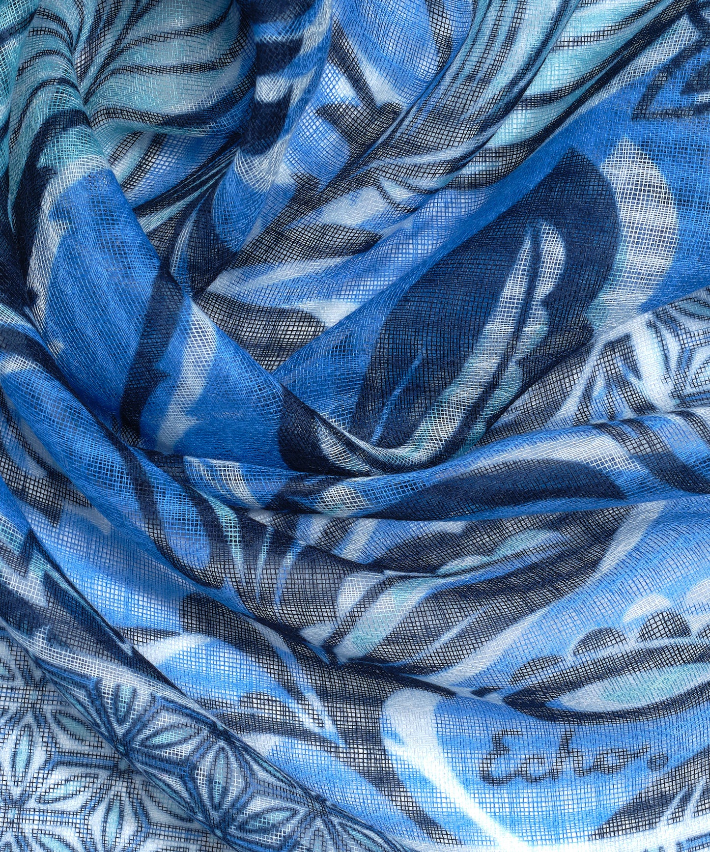 Tangled Vines Wrap in color Sea Blue