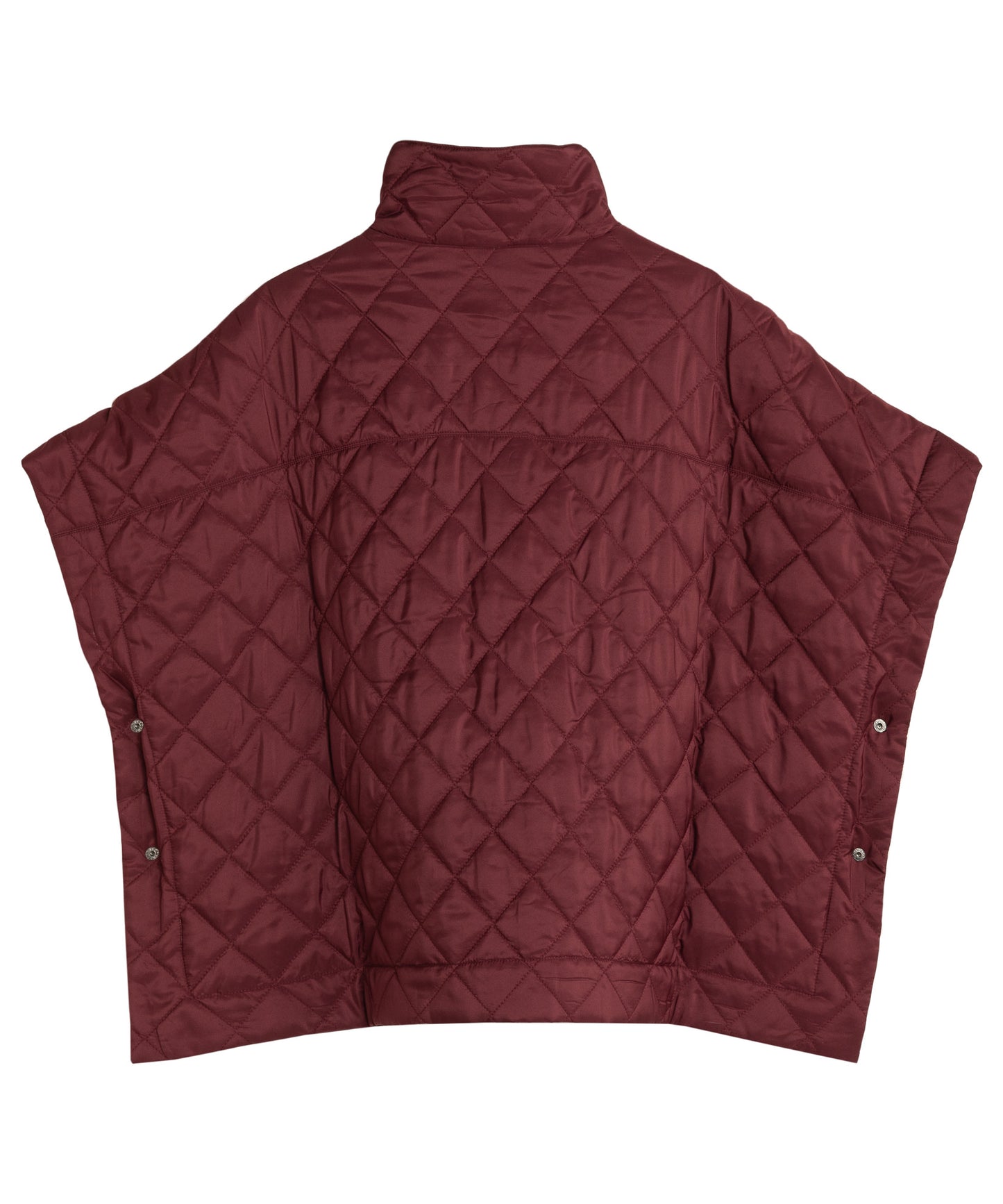 Quilted Poncho in color winter berry