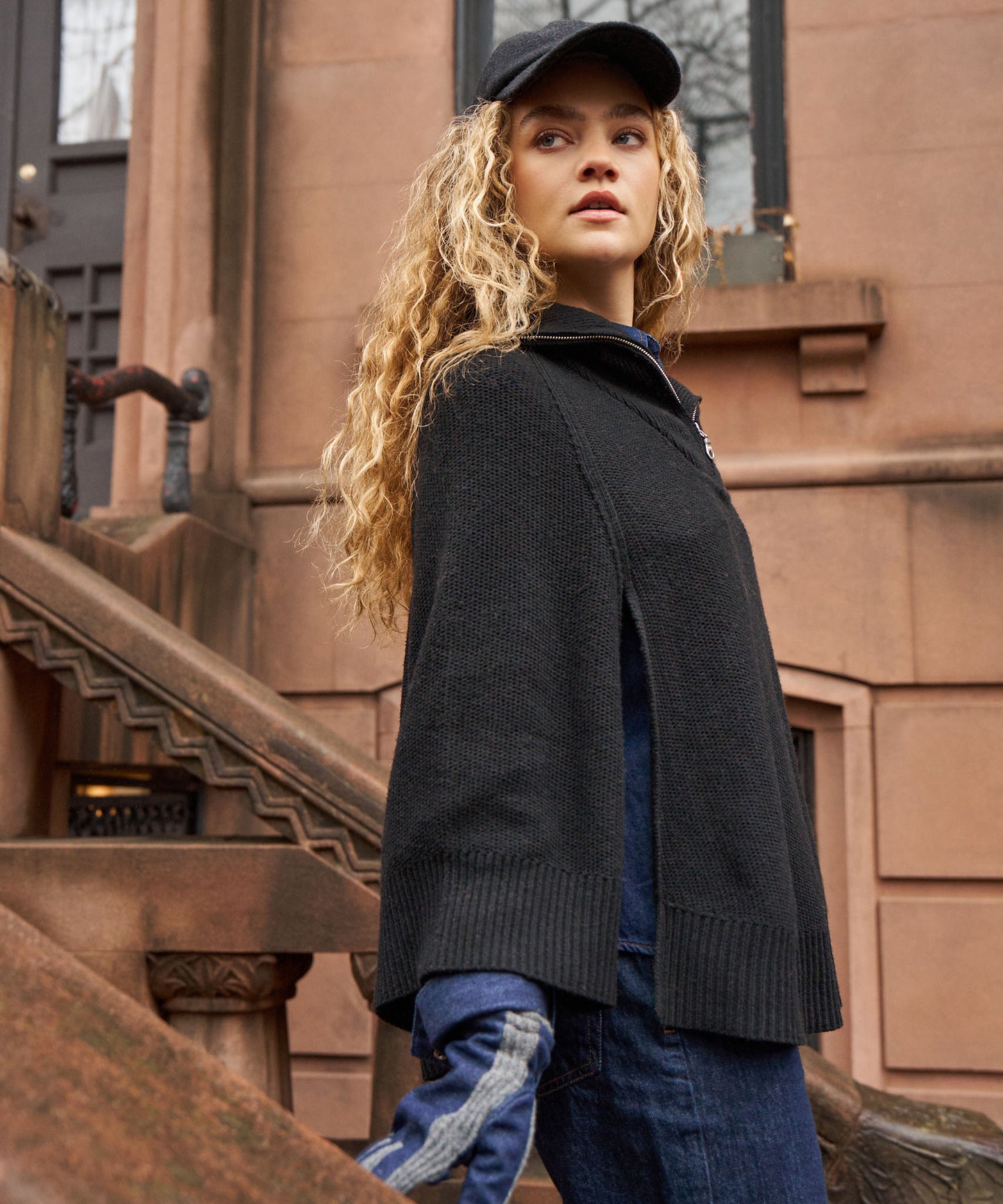 Texture Knit Poncho in color black