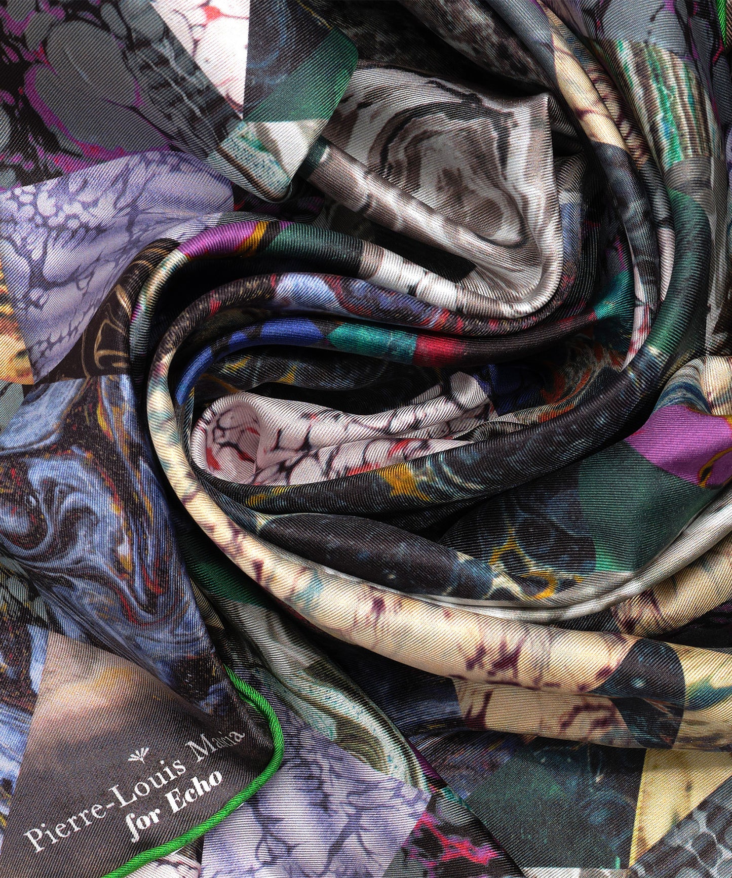 Pierre-Louis Mascia scarf