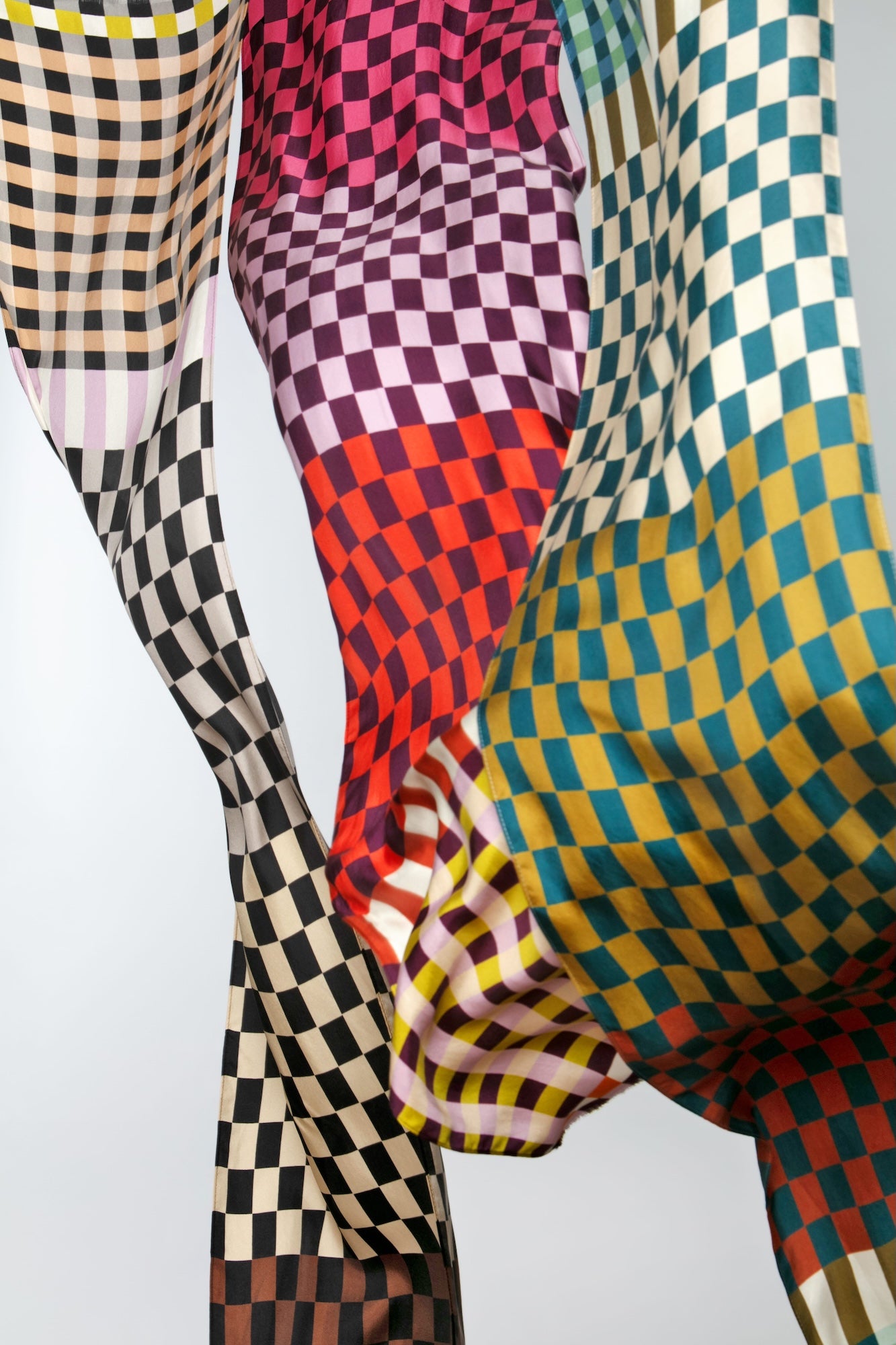 Checks Checks Silk Oblong Scarf in color fig