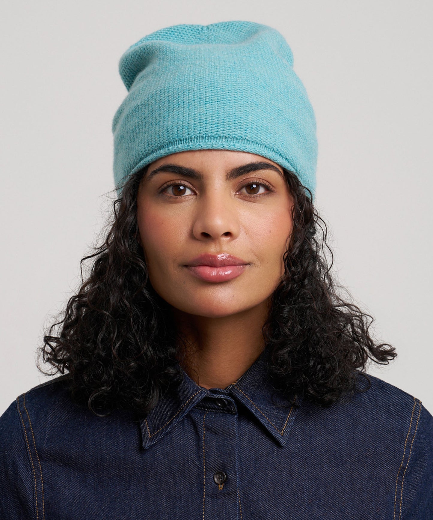 The Crosby Hat in color spearmint/blue