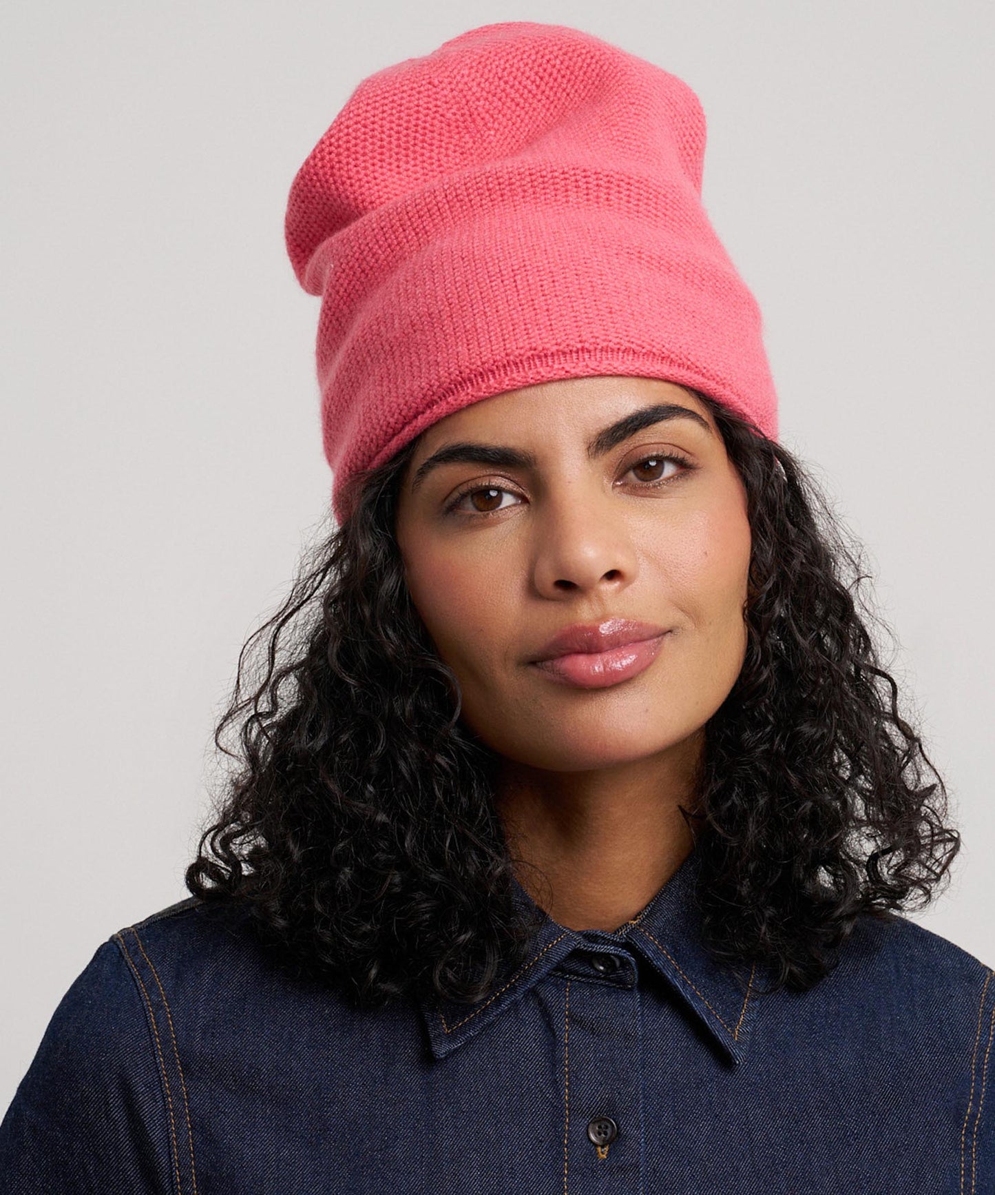 The Crosby Hat in color apricot
