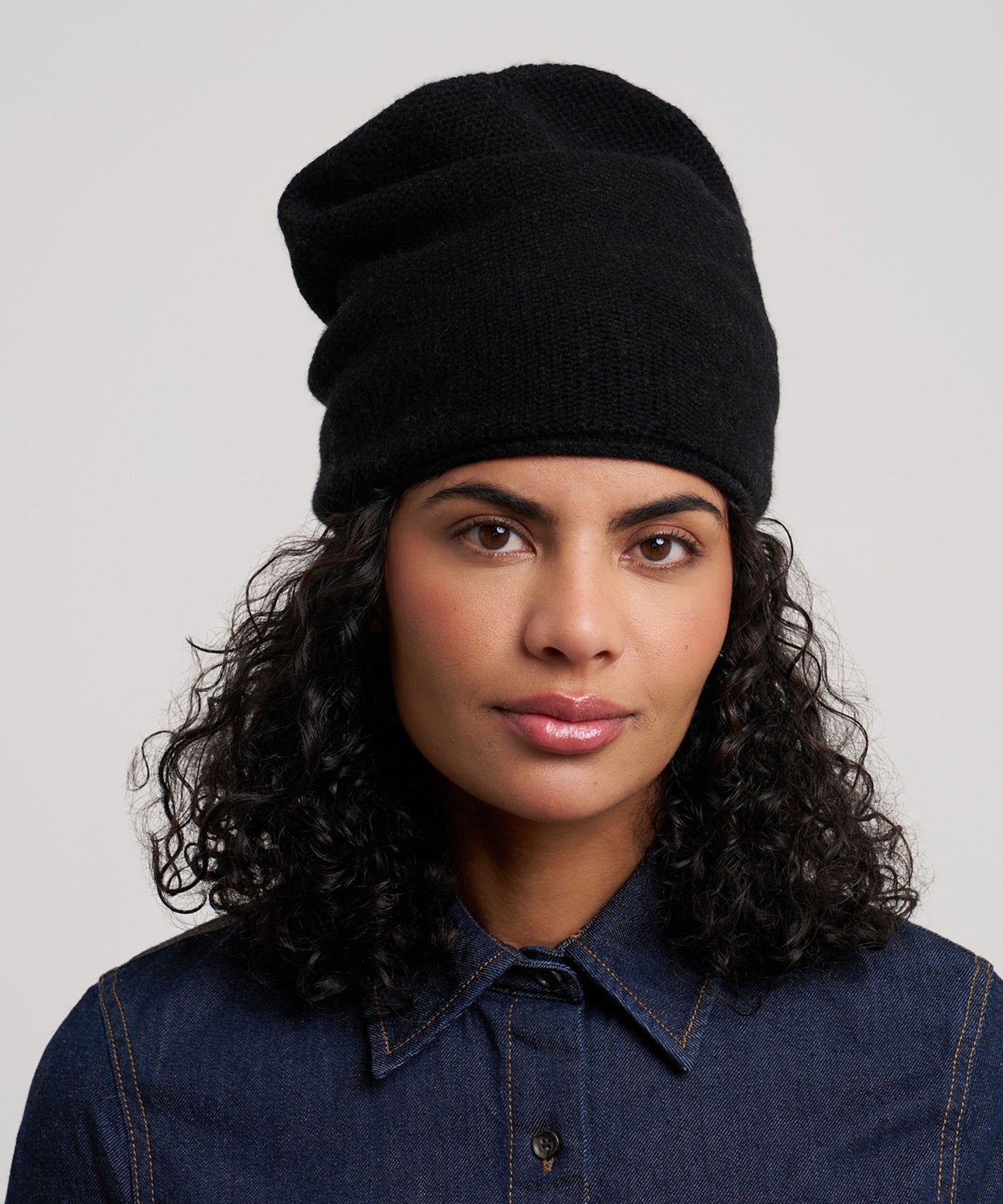 The Crosby Hat in color black