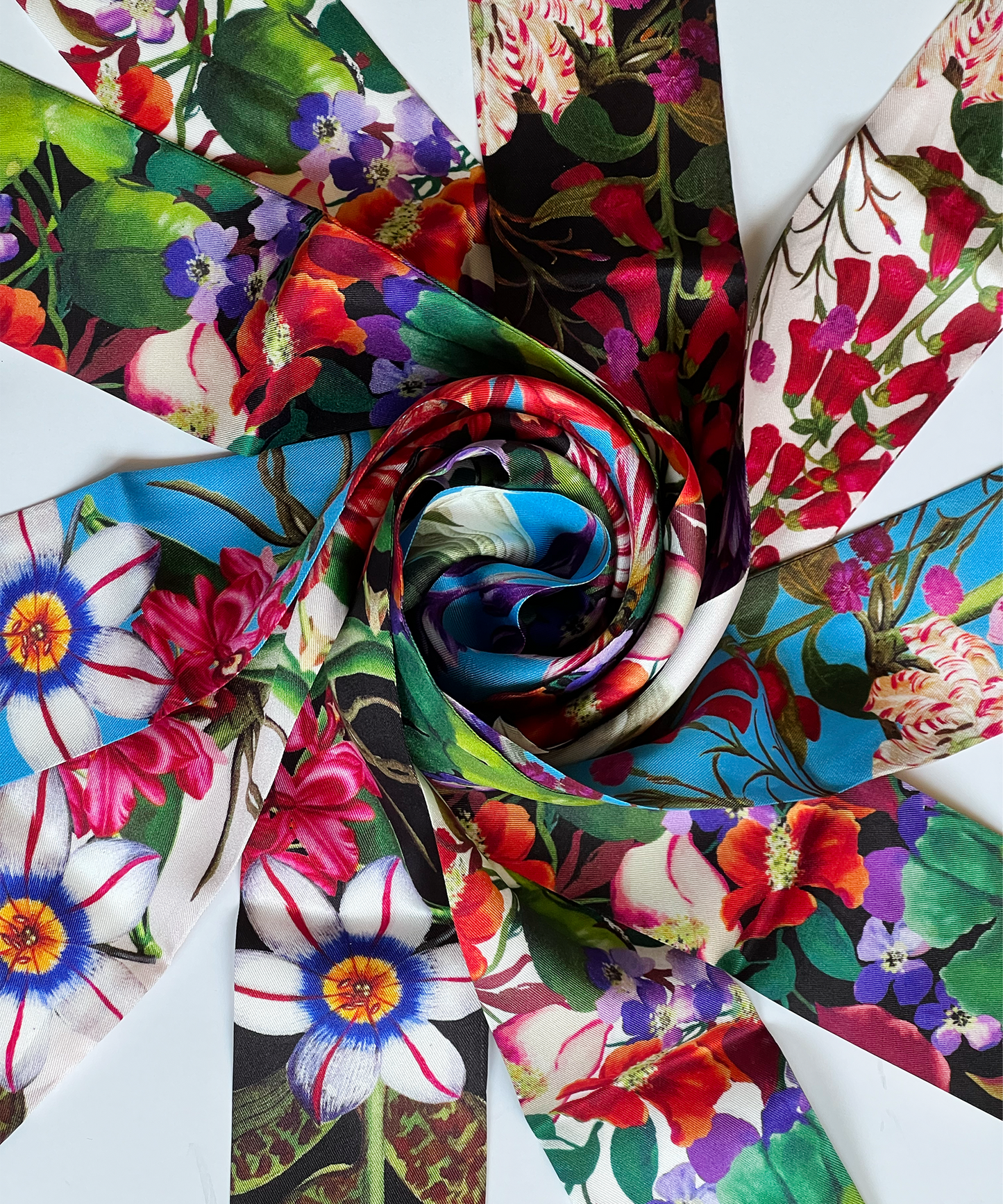 Botanica Mini in black