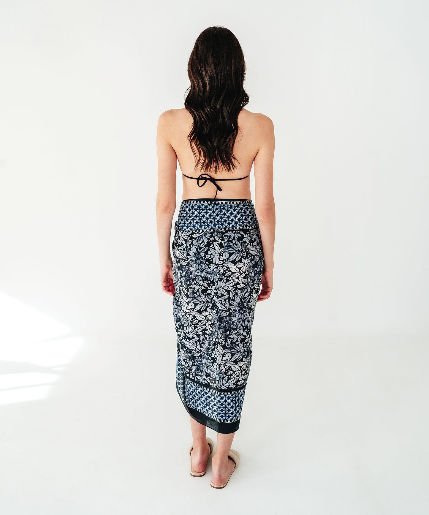 Color:Indigo