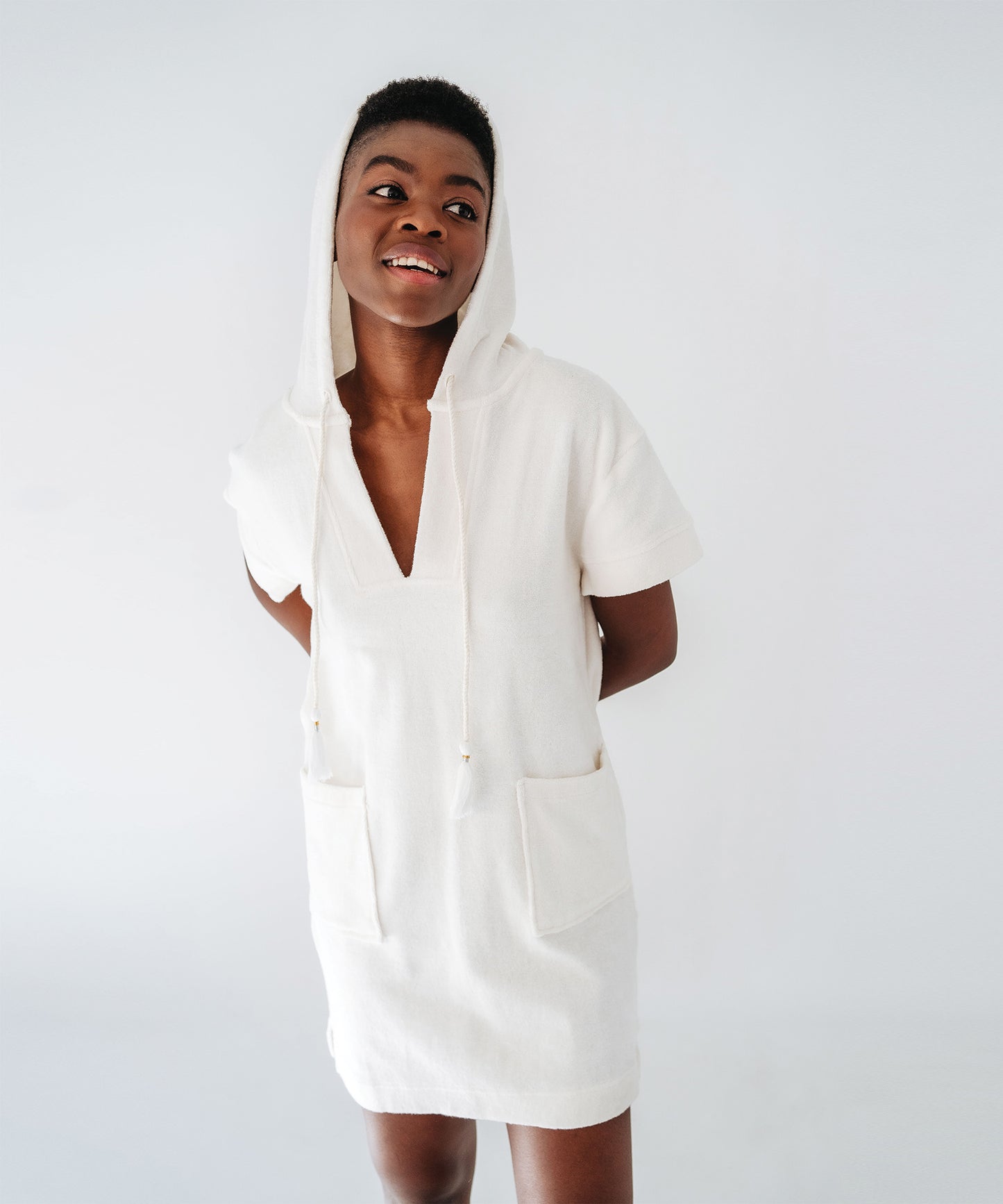 Color:White