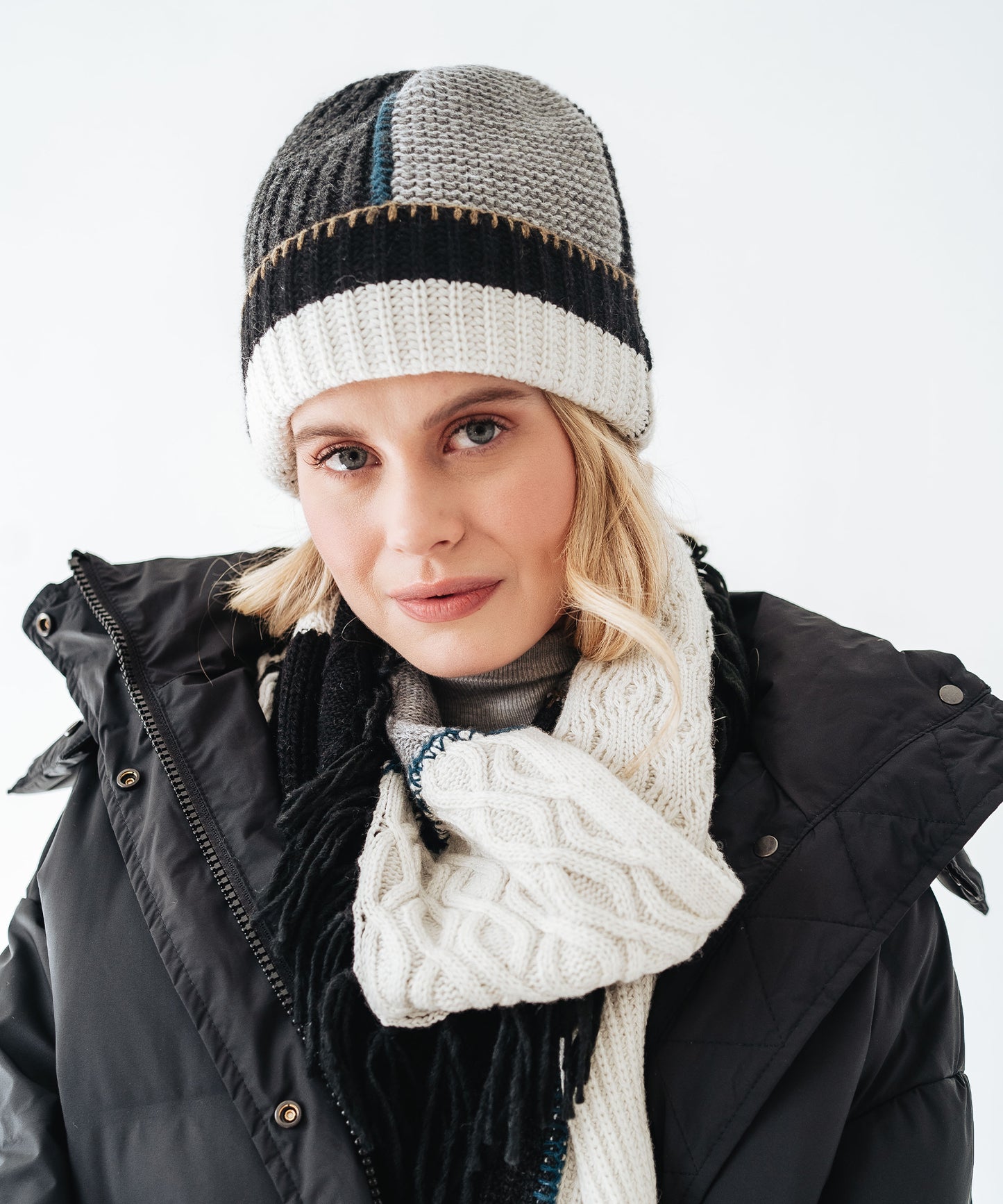 Patchwork Beanie in color Black