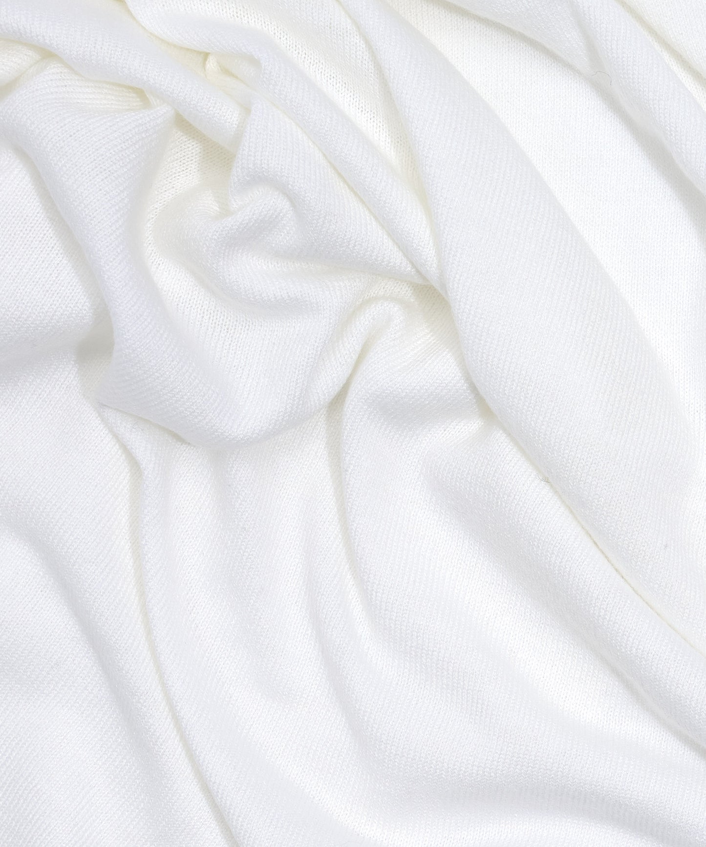 Echo Essentials Travel Wrap in color Cream