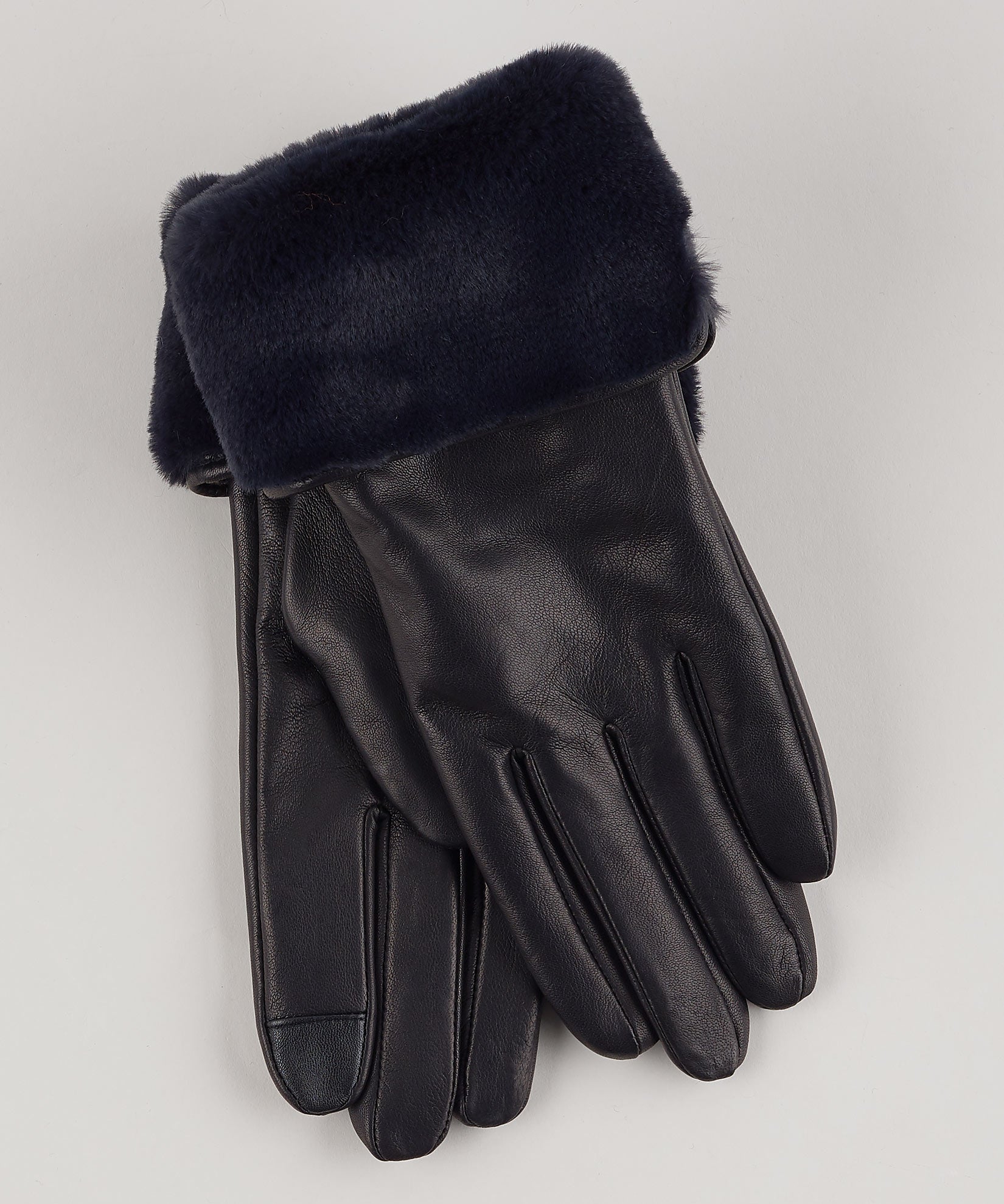 Faux Fur Cuff Glove in color Black