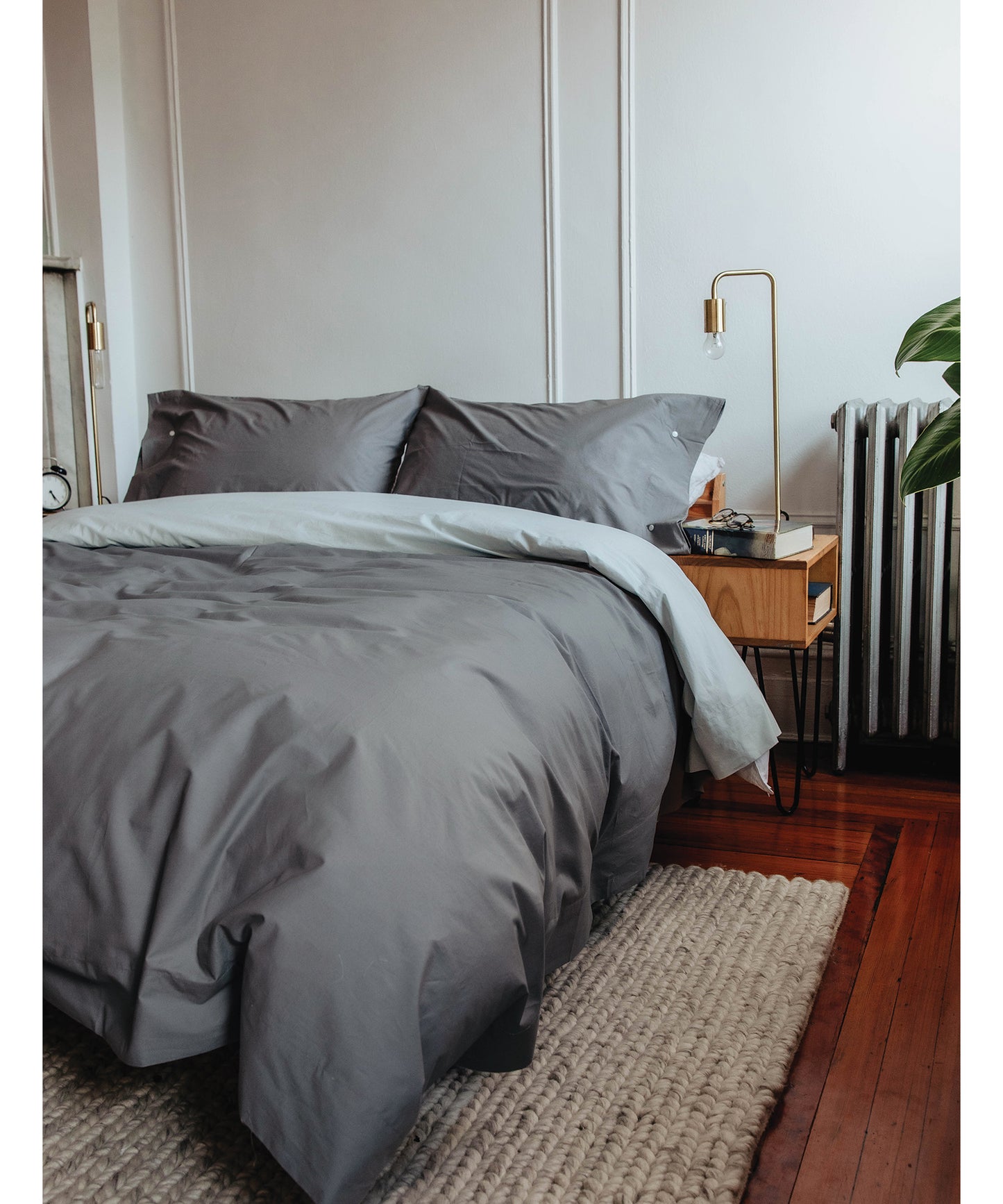 Full/ Queen Snap Duvet in color Charcoal