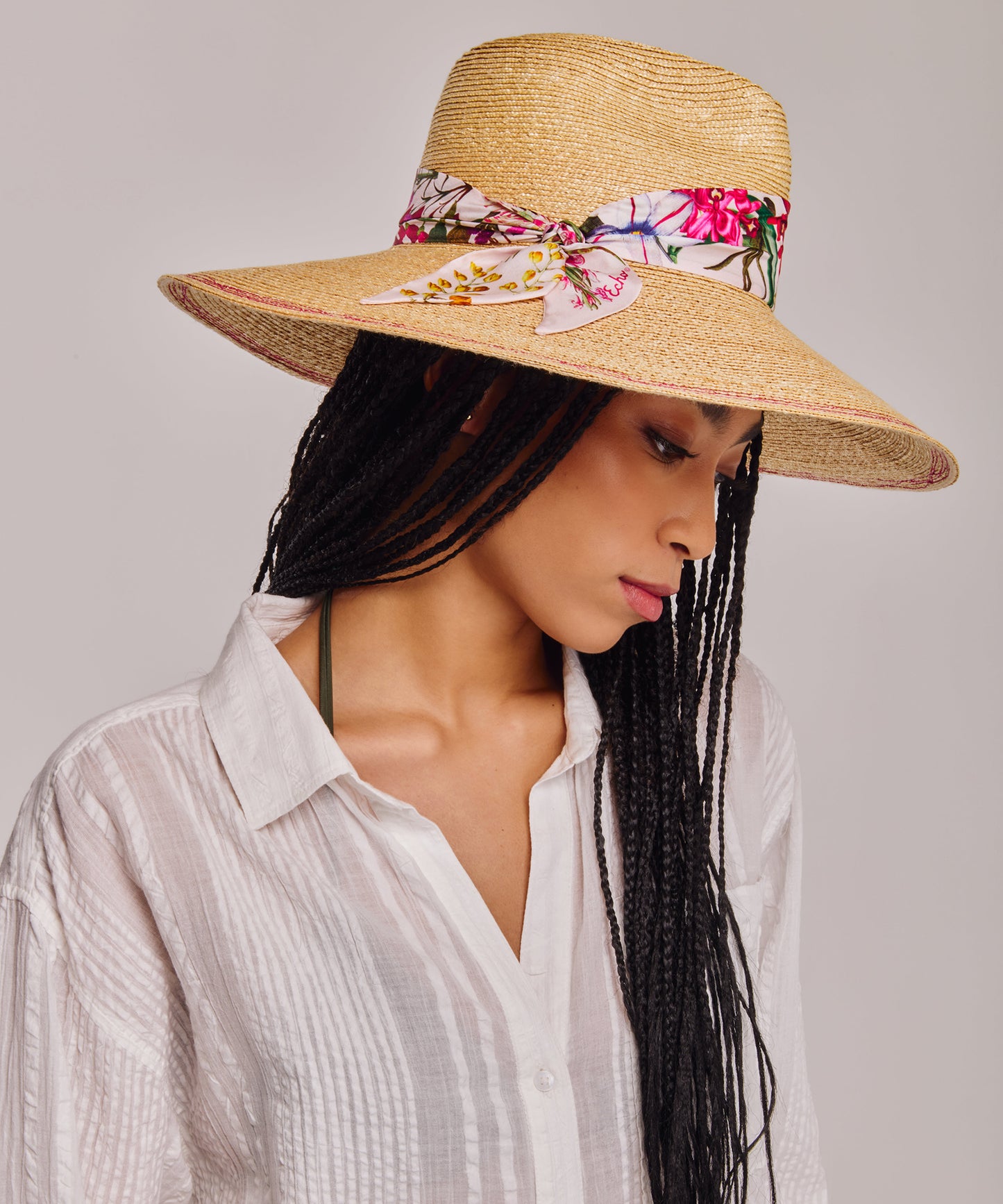 The Weekender Hat in color cream
