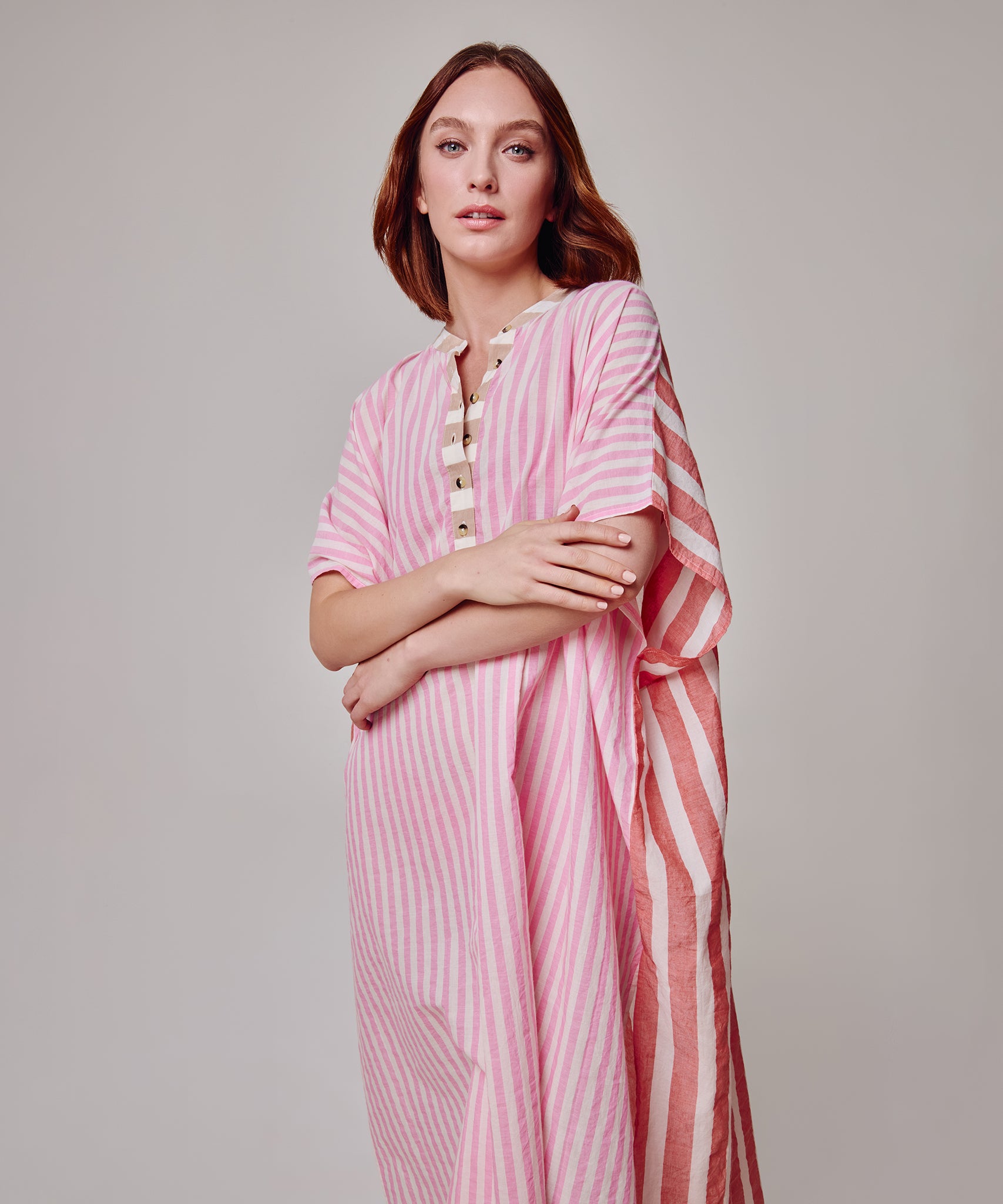 Cassis Henley Caftan in color beach pink