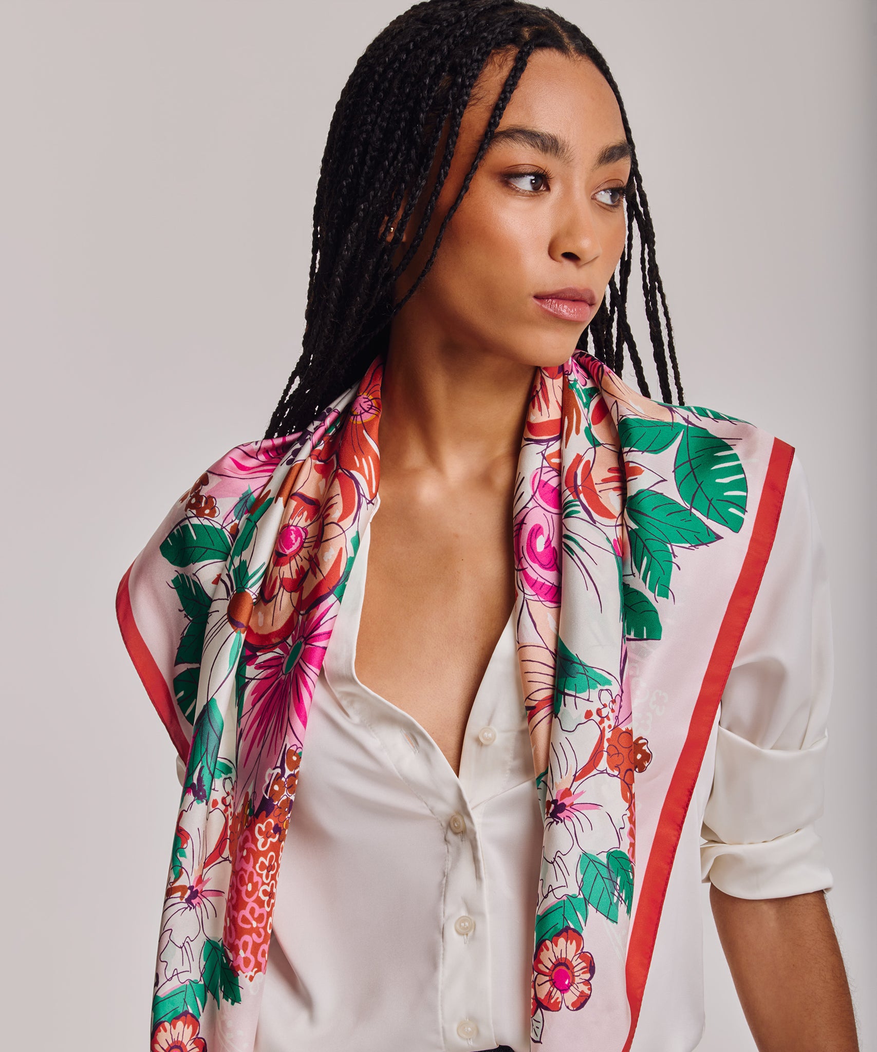 Floral Bouquet 35" Silk Square in color beach pink