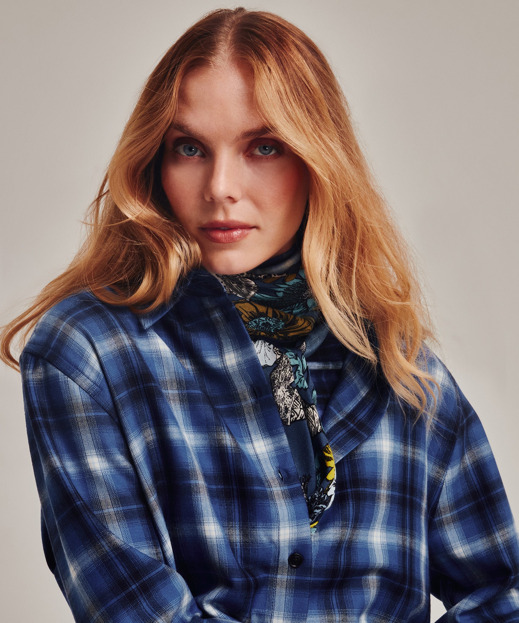 Central Park Square Scarf – Echo