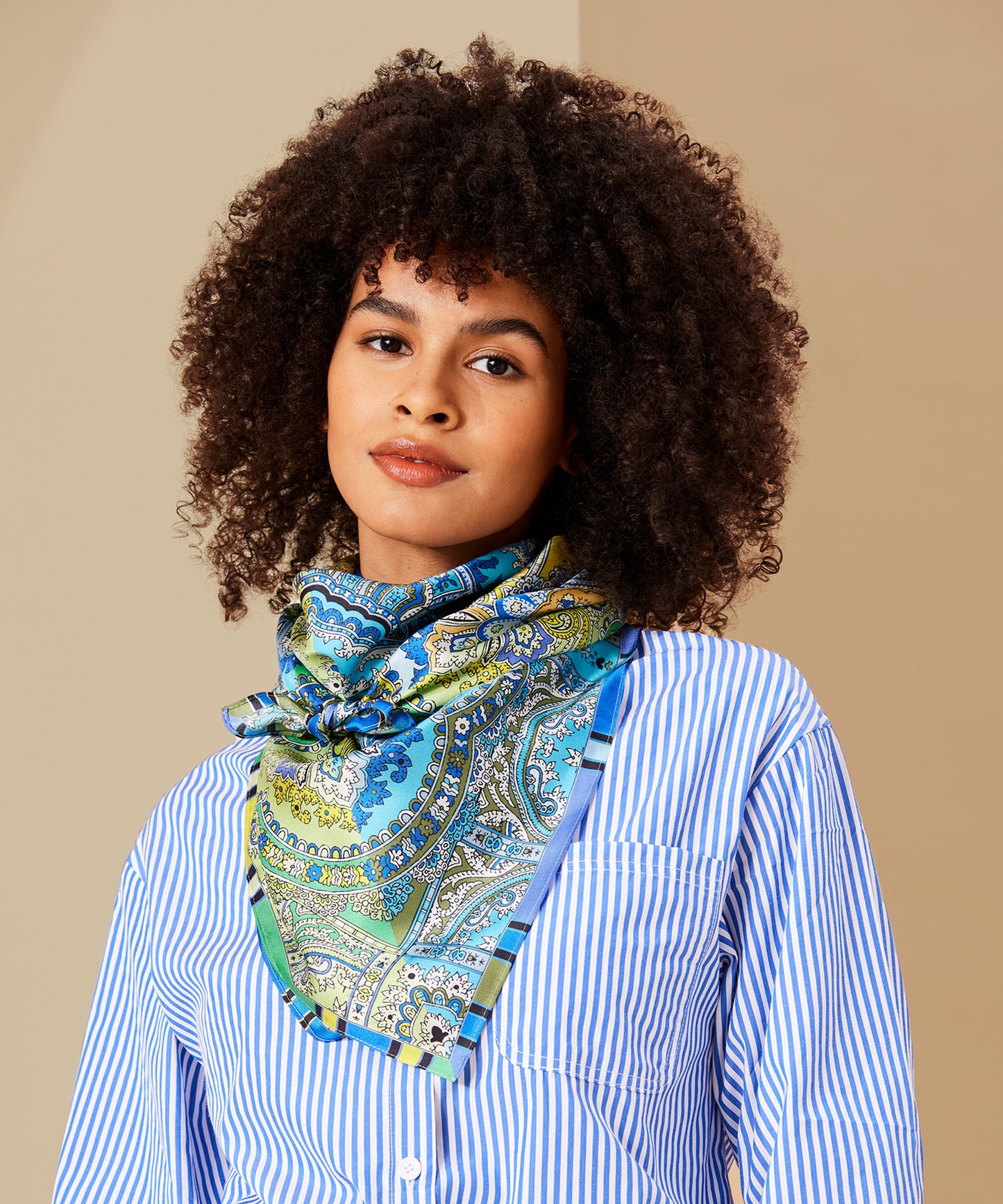 Colorblock Paisley Square in color Dazzling Blue on model