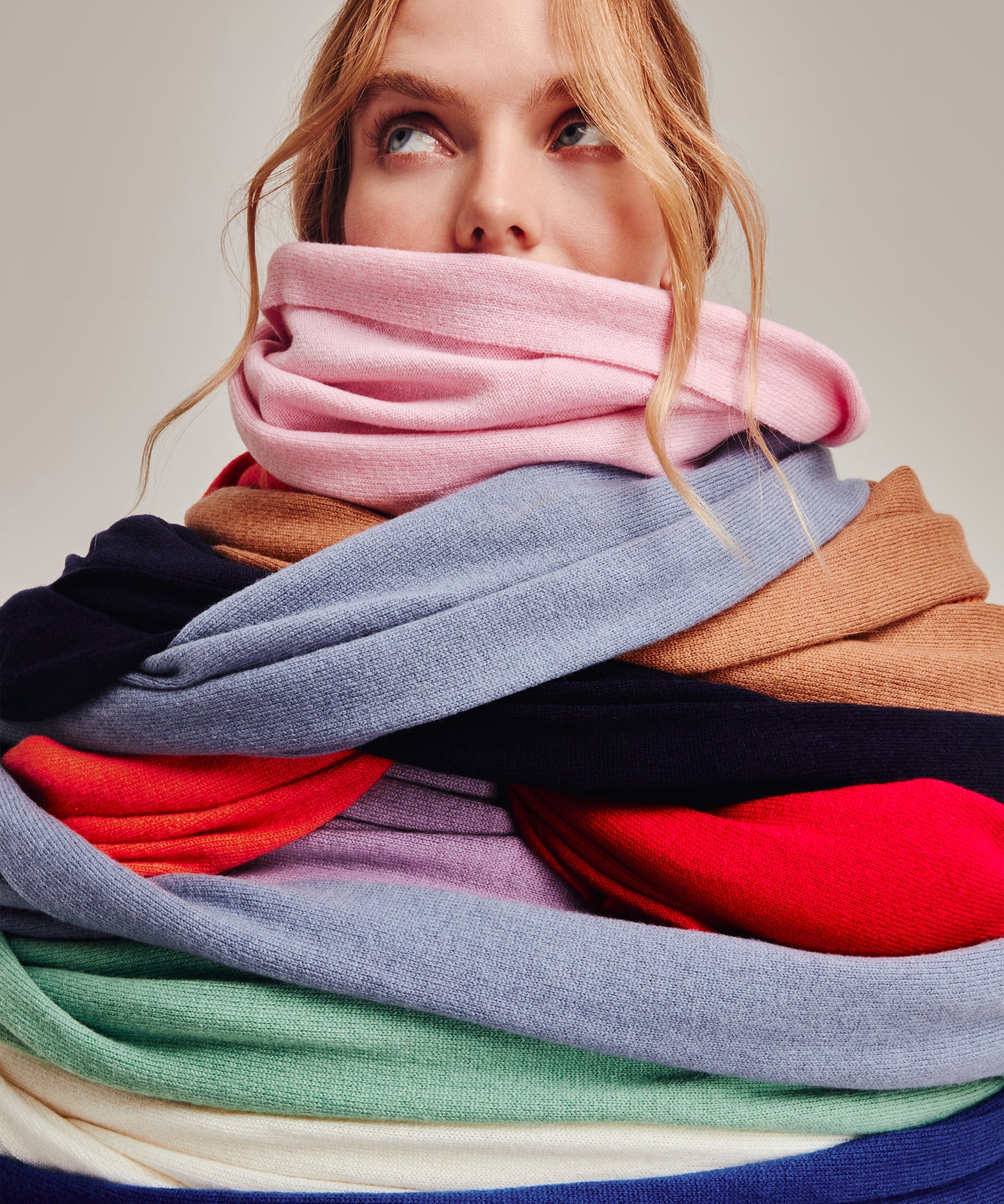 Crosby Scarf in color cherry