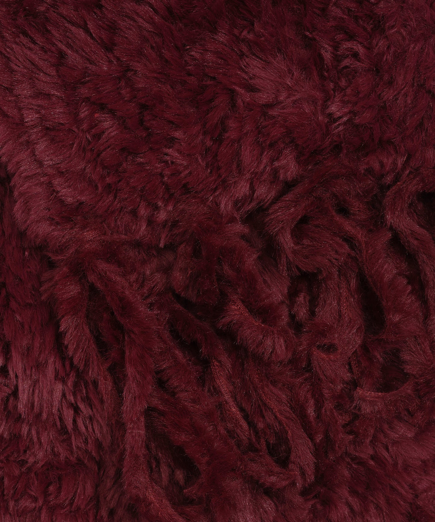 Plush Fur Scarf in color Wine