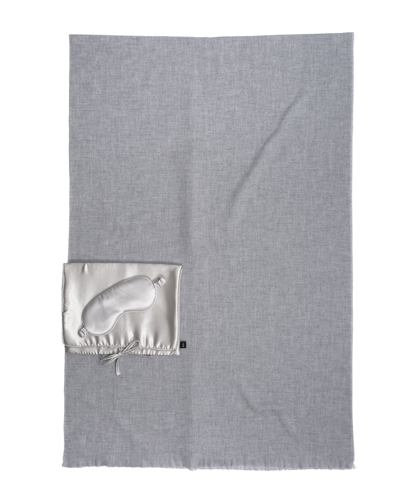 Travel Wrap Set in color Grey Heather