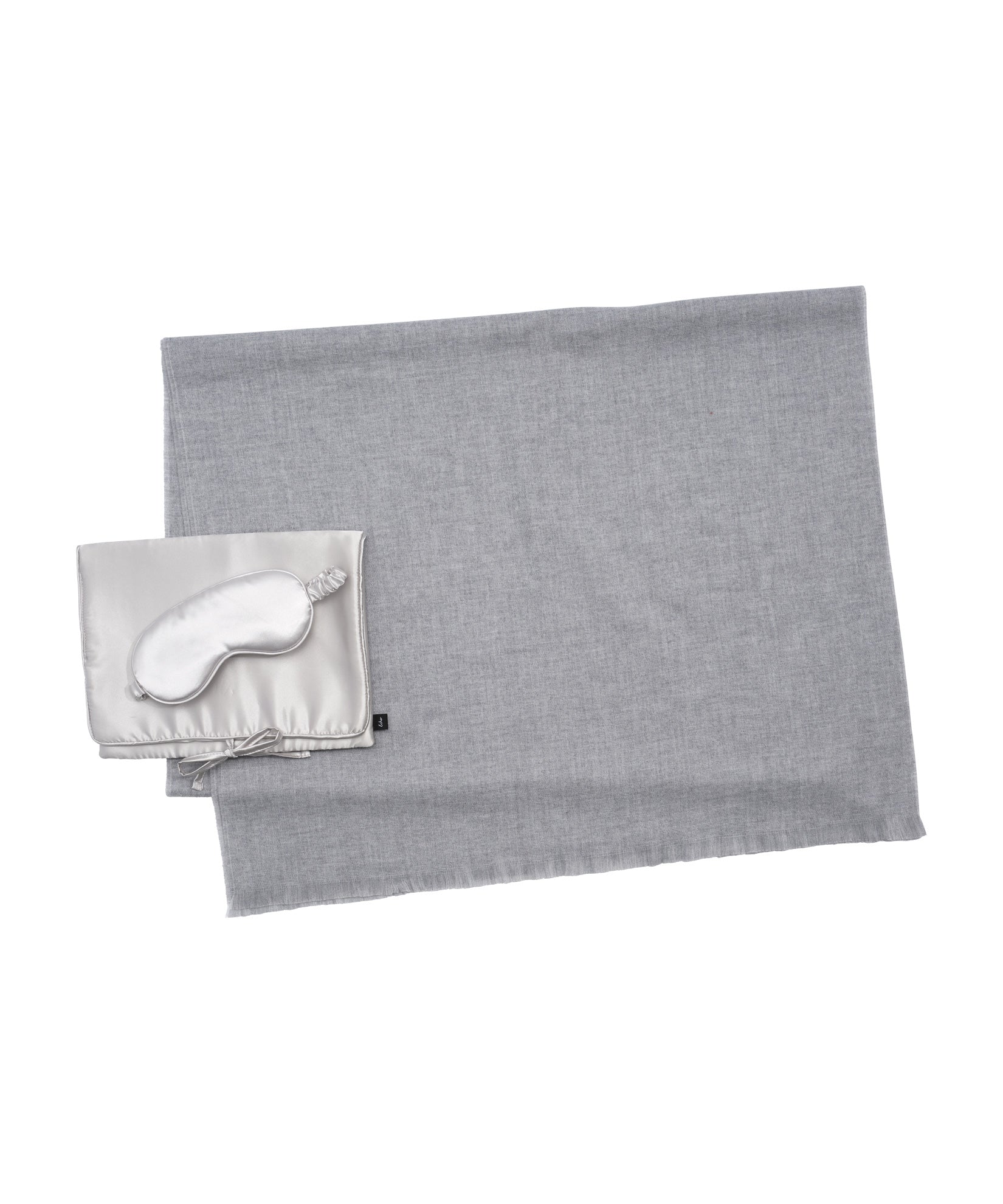 Travel Wrap Set in color Grey Heather