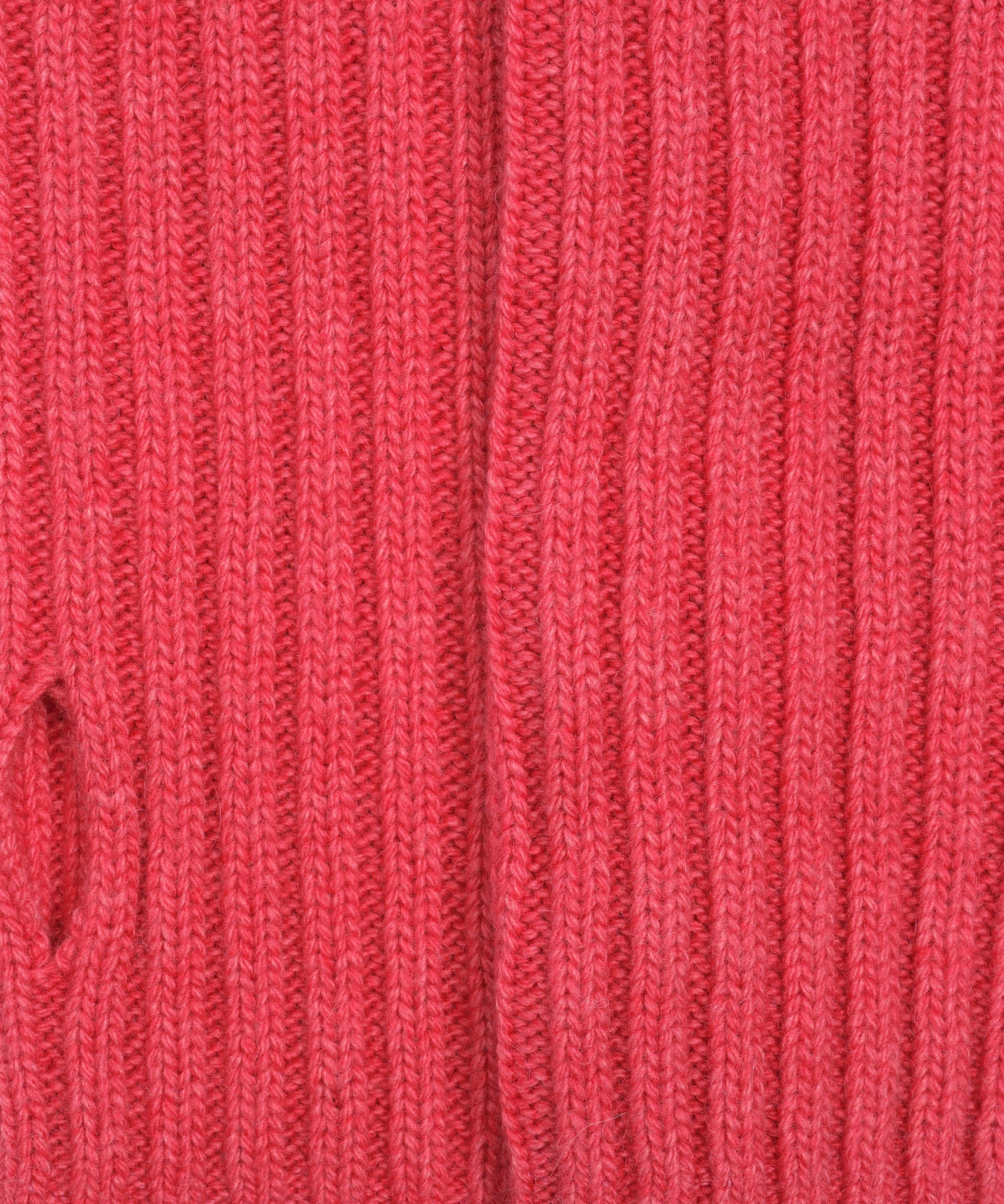 Ribbed Handwarmer in color Dahlia