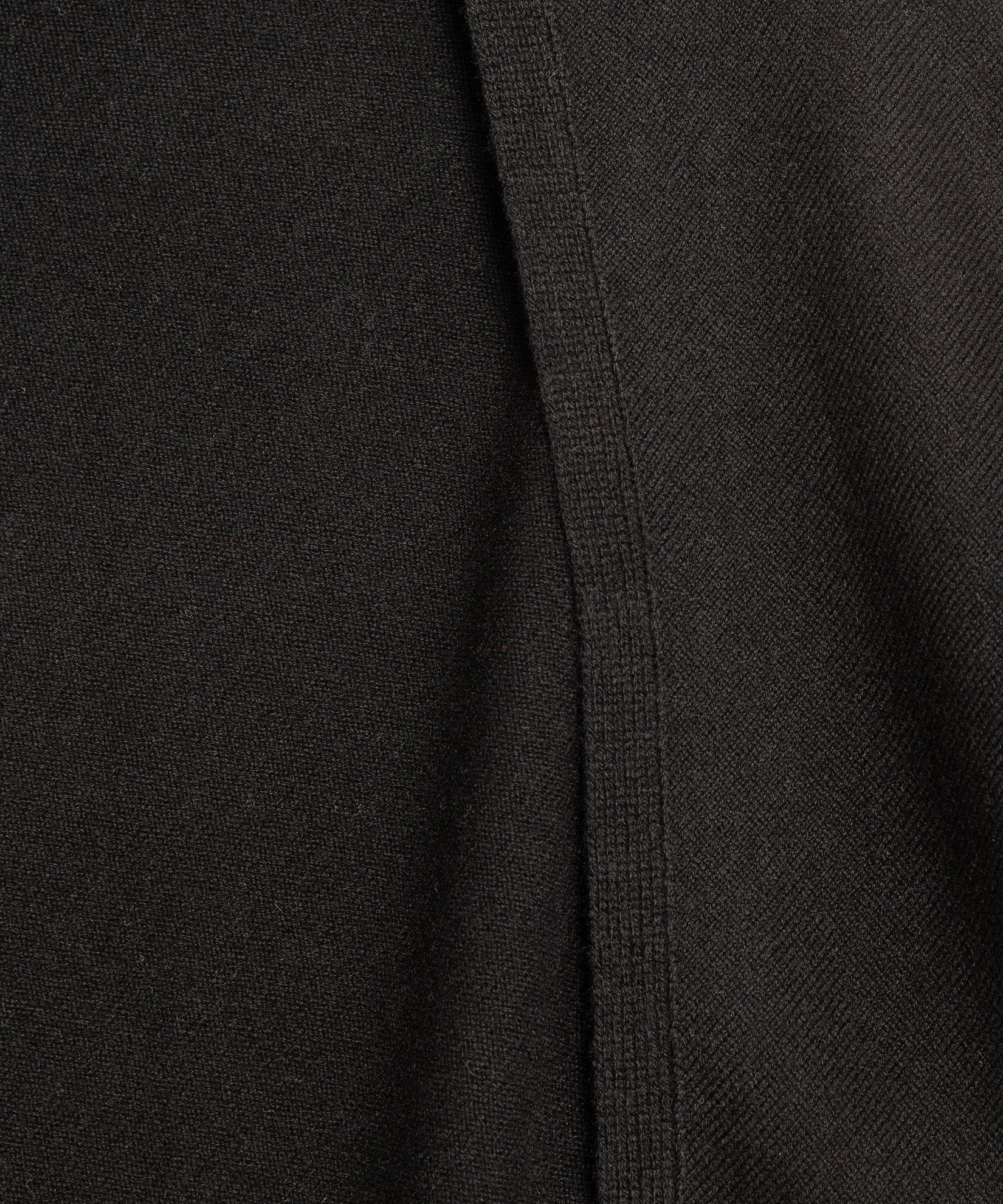 Solid Triangle in color black