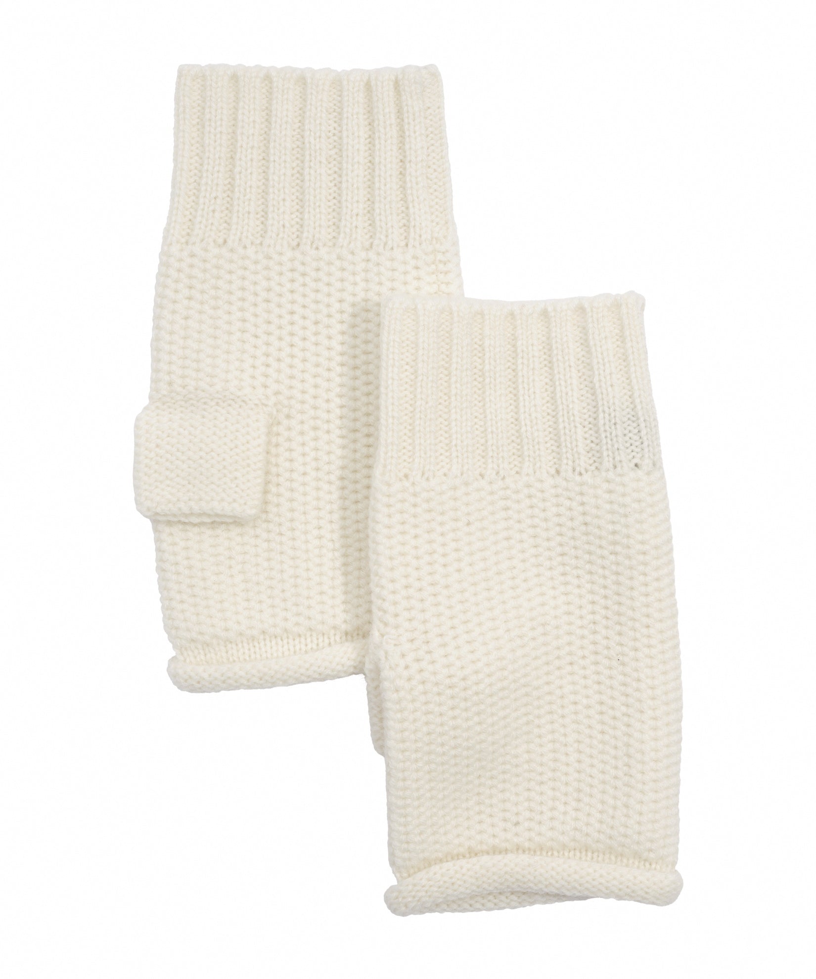 The Crosby Handwarmer in color vanilla