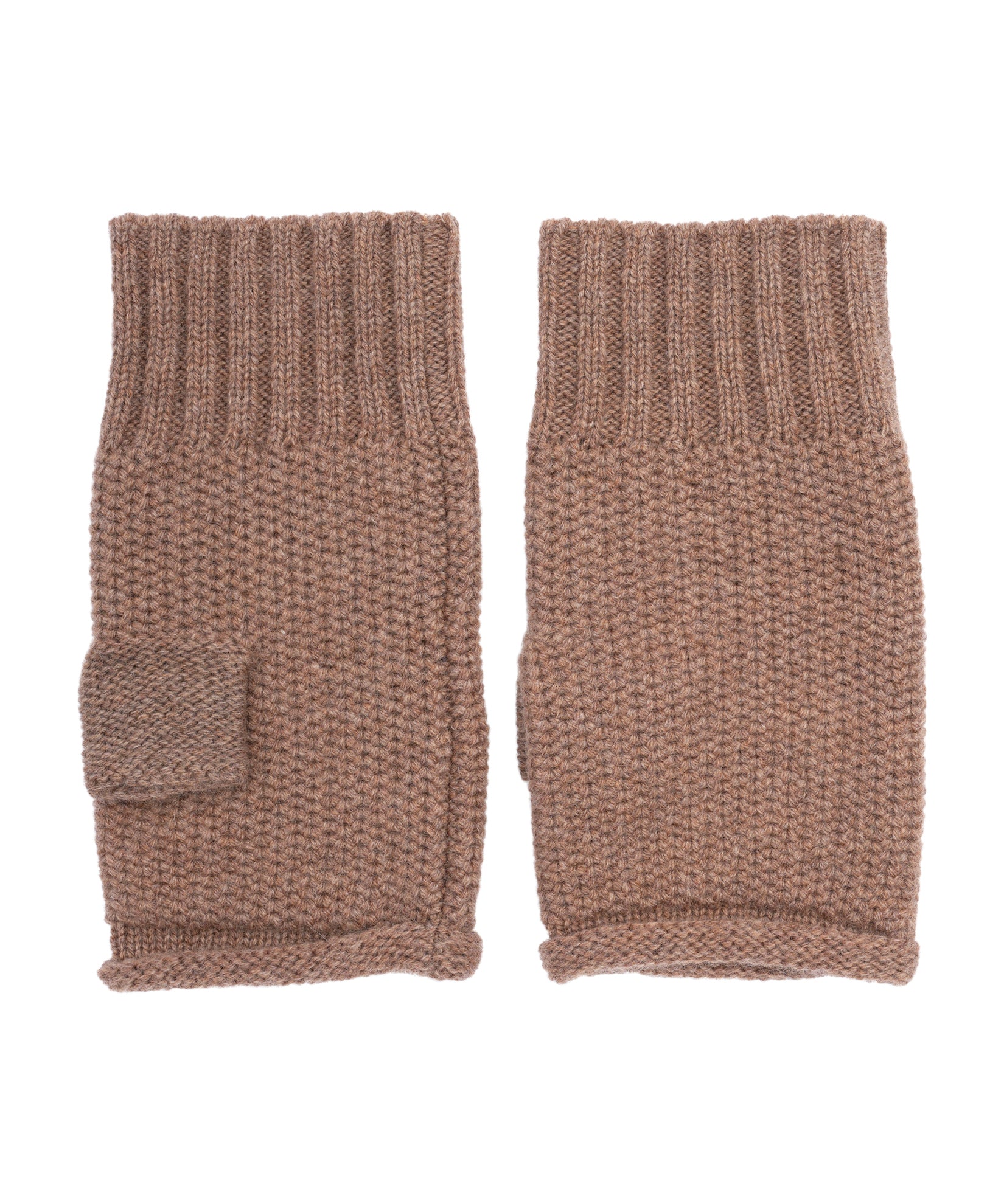 The Crosby Handwarmer in color cappuccino