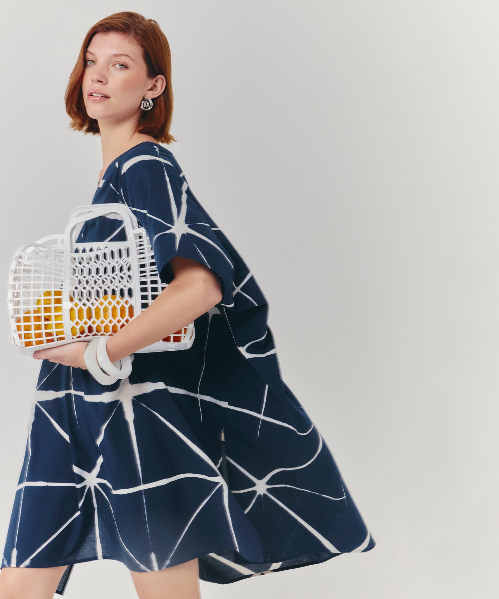 Shibori Montauk Caftan in color indigo