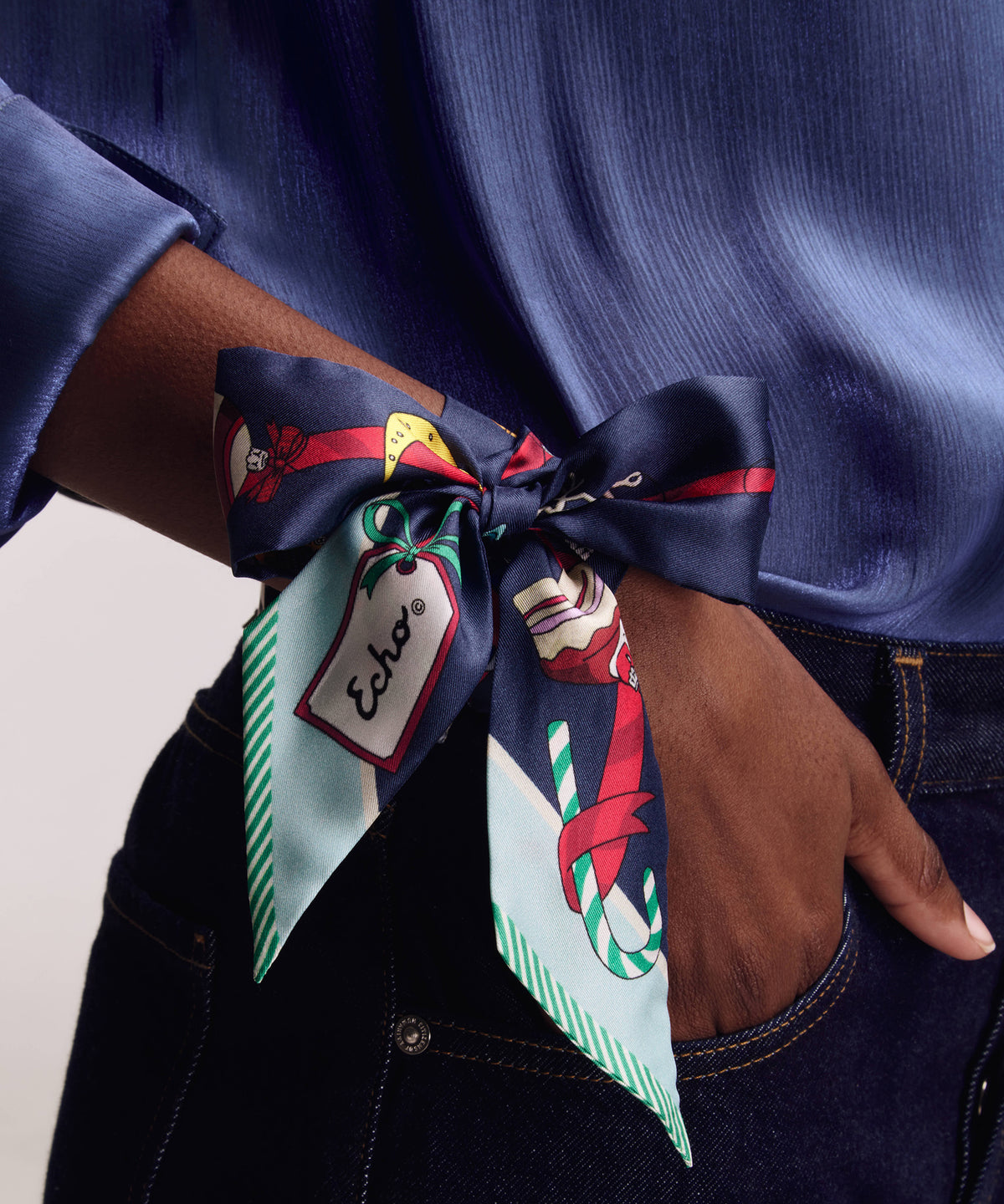 Ornament Collection Ribbon in Navy
