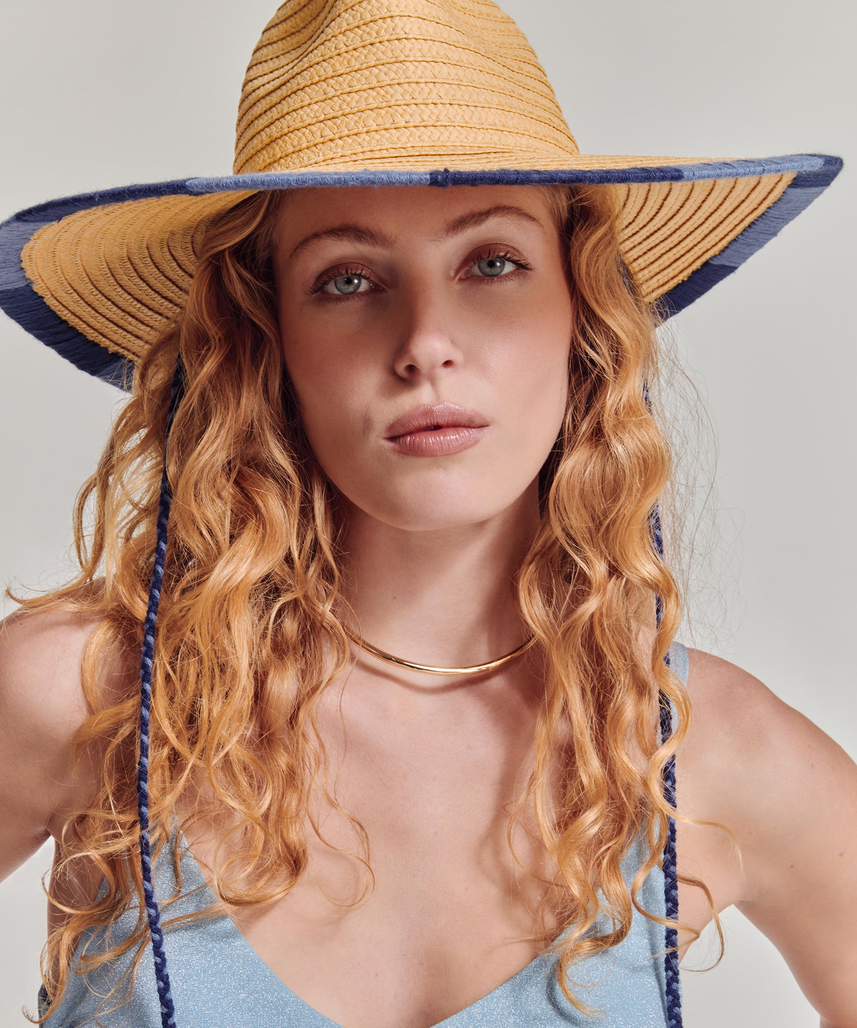 Summer Escape Floppy Hat in color indigo