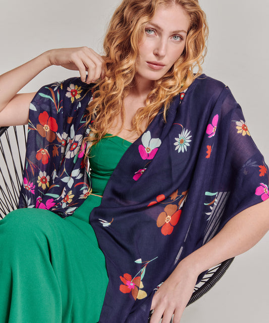 Falling Flowers Wrap in color navy