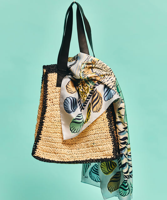 Crochet Beach Bag in color Natural