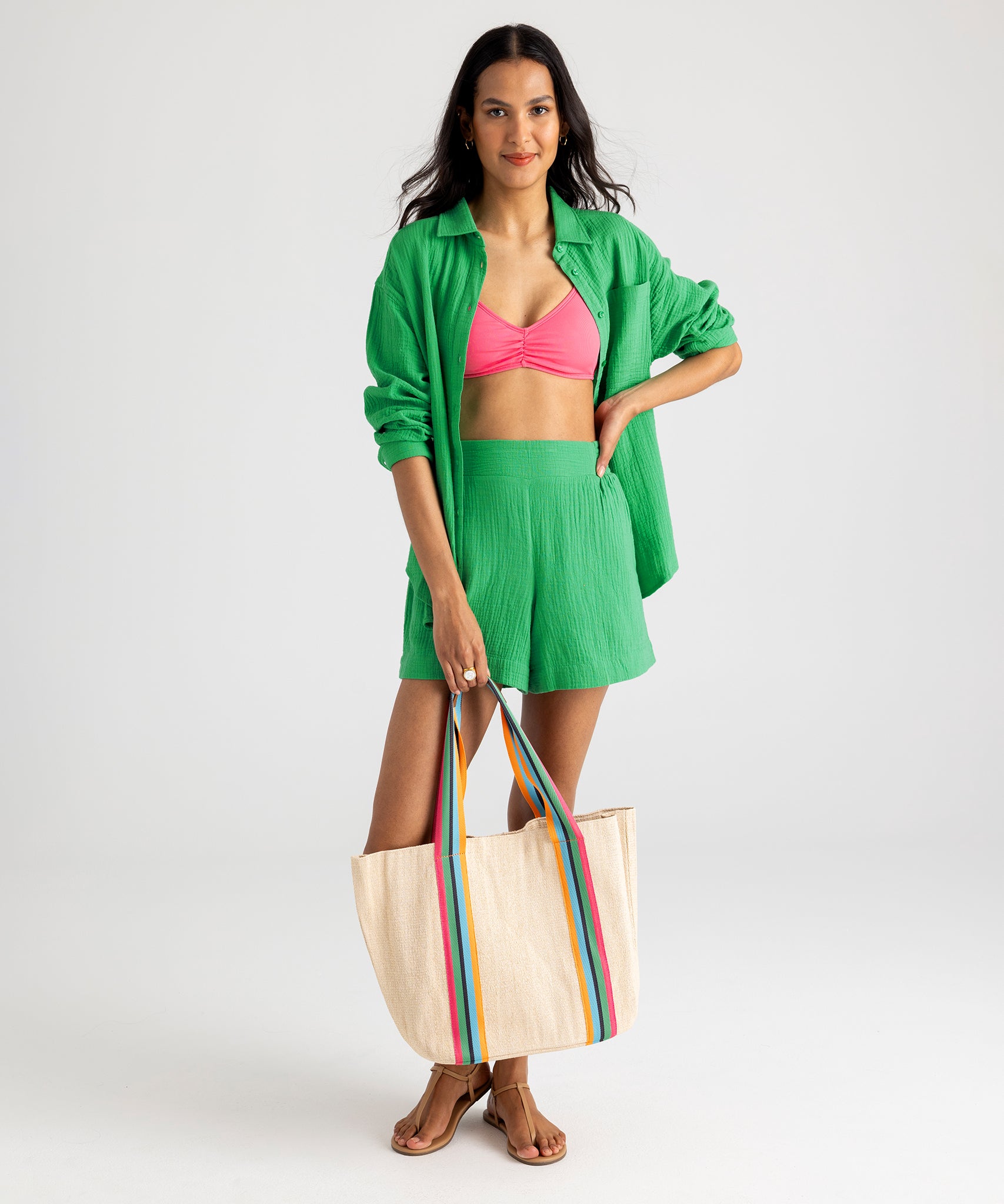 Dalia Beach Bag in color Multi on model