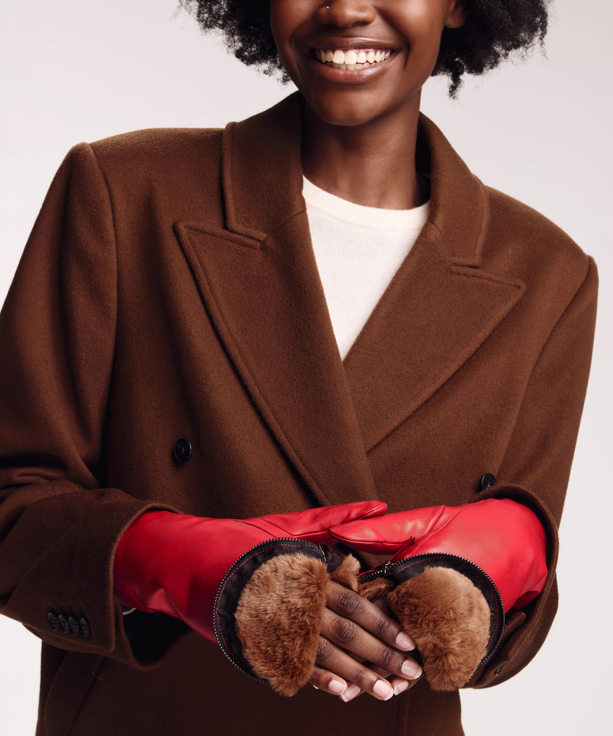 Zip-top Glove With Faux Fur Lining in color Cherry