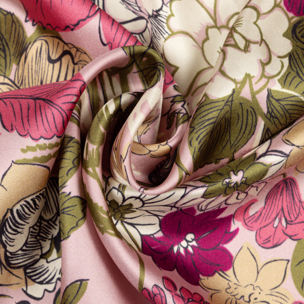 Vase Silk Square in Dusty Rose