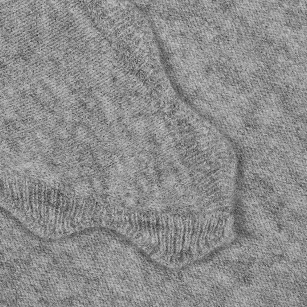 Scalloped Knit Triangle in grey