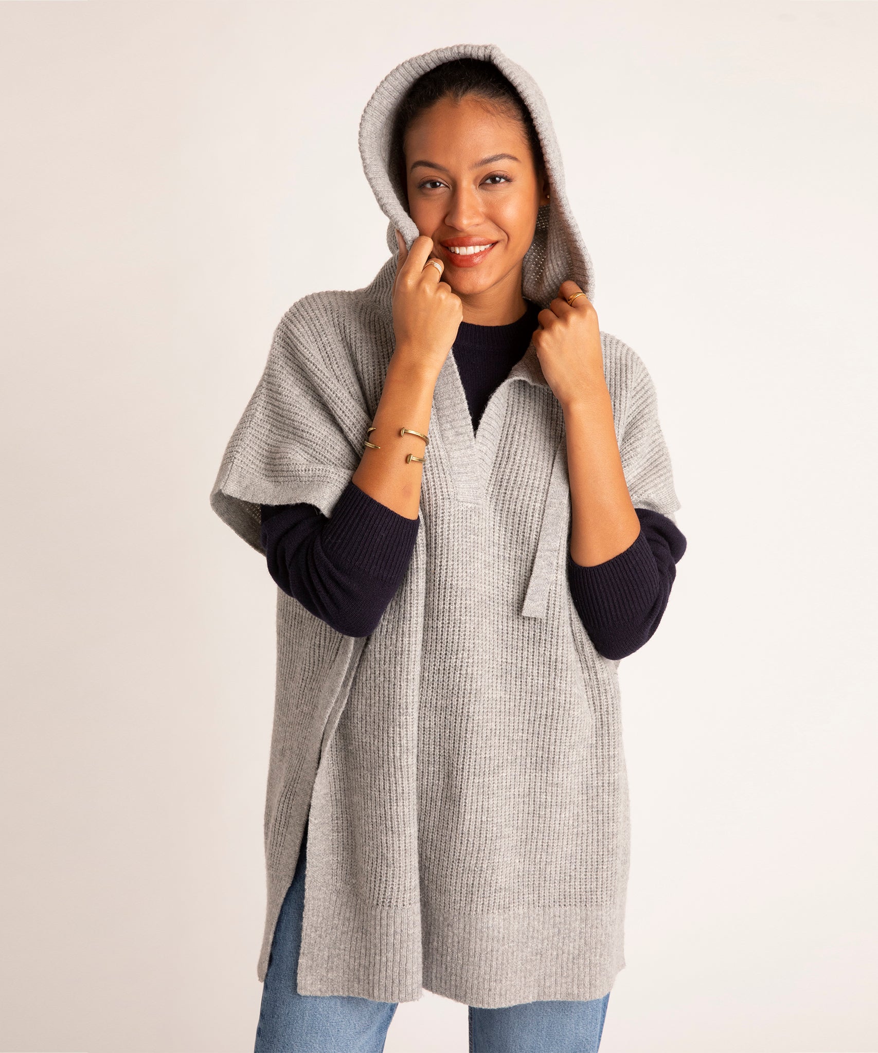 Sweatshirt poncho outlet