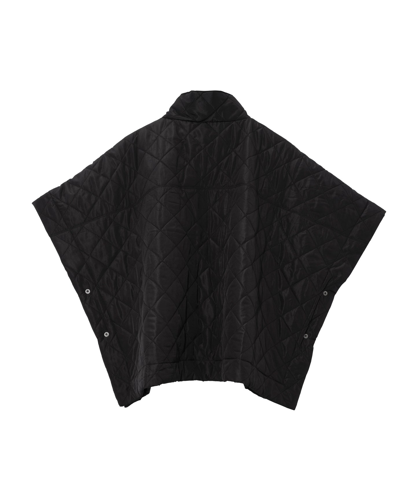 Quilted Poncho in color black